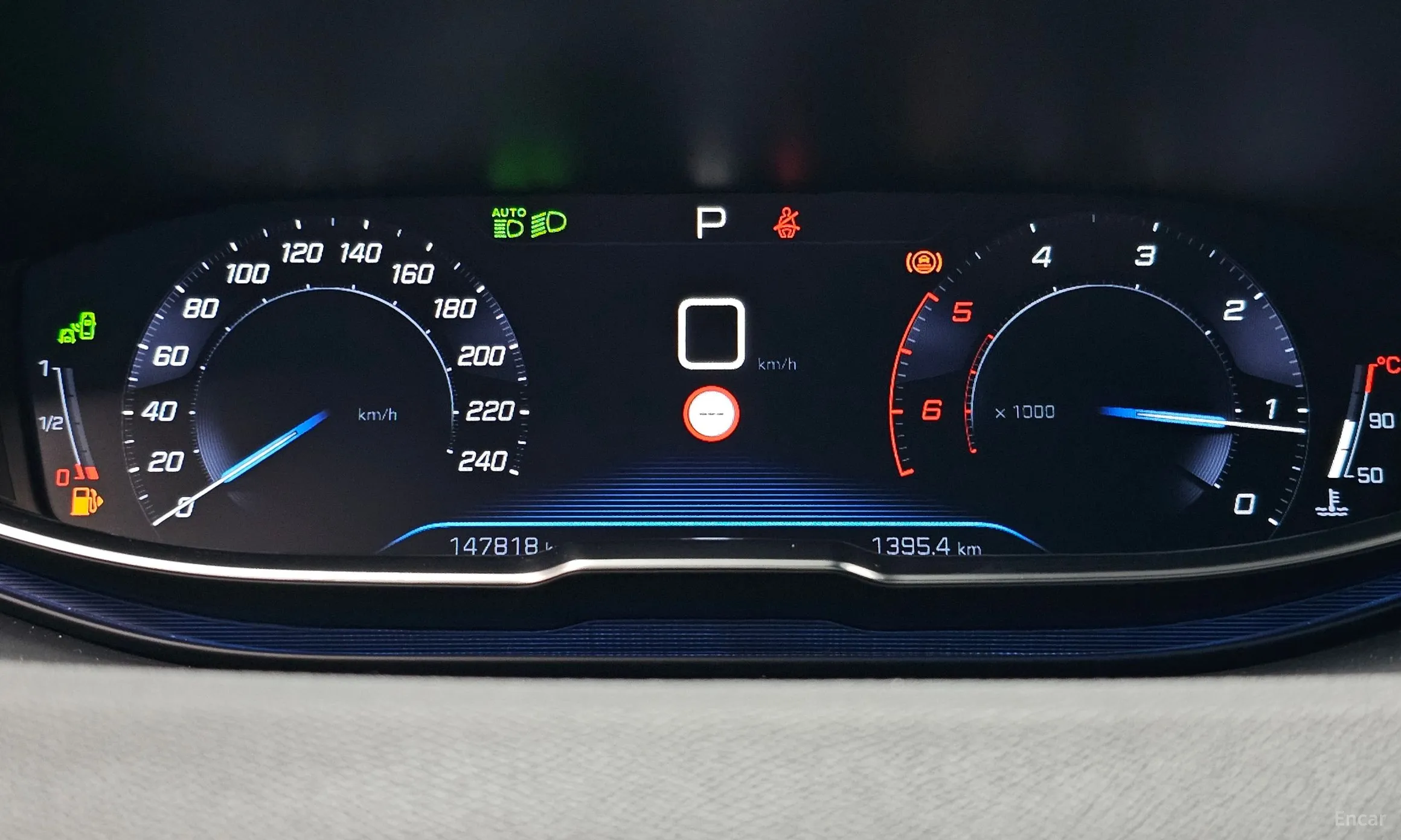 Peugeot 3008 2nd generation превью 8