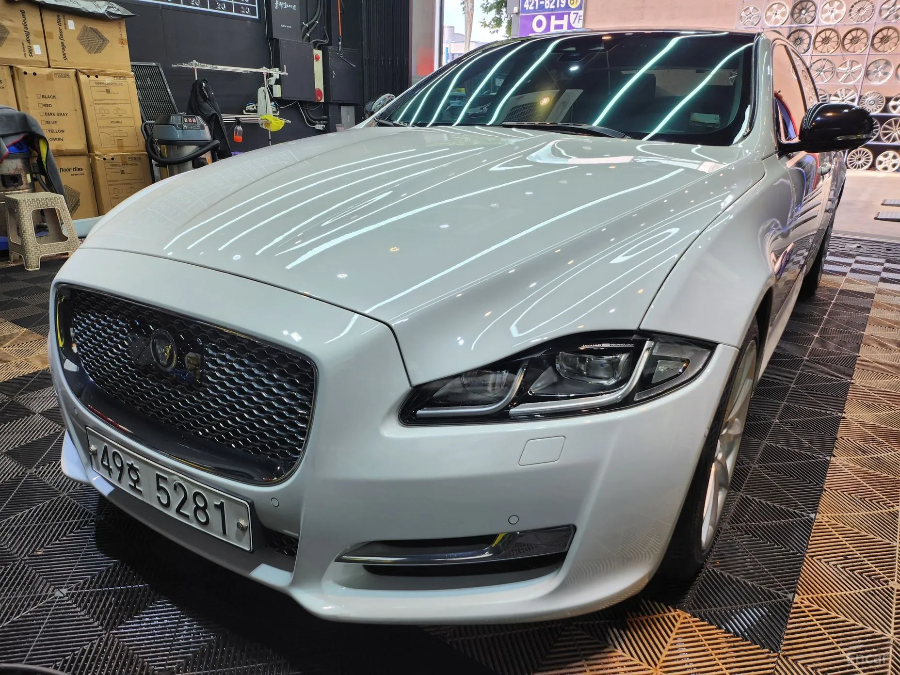 Jaguar All New XJ