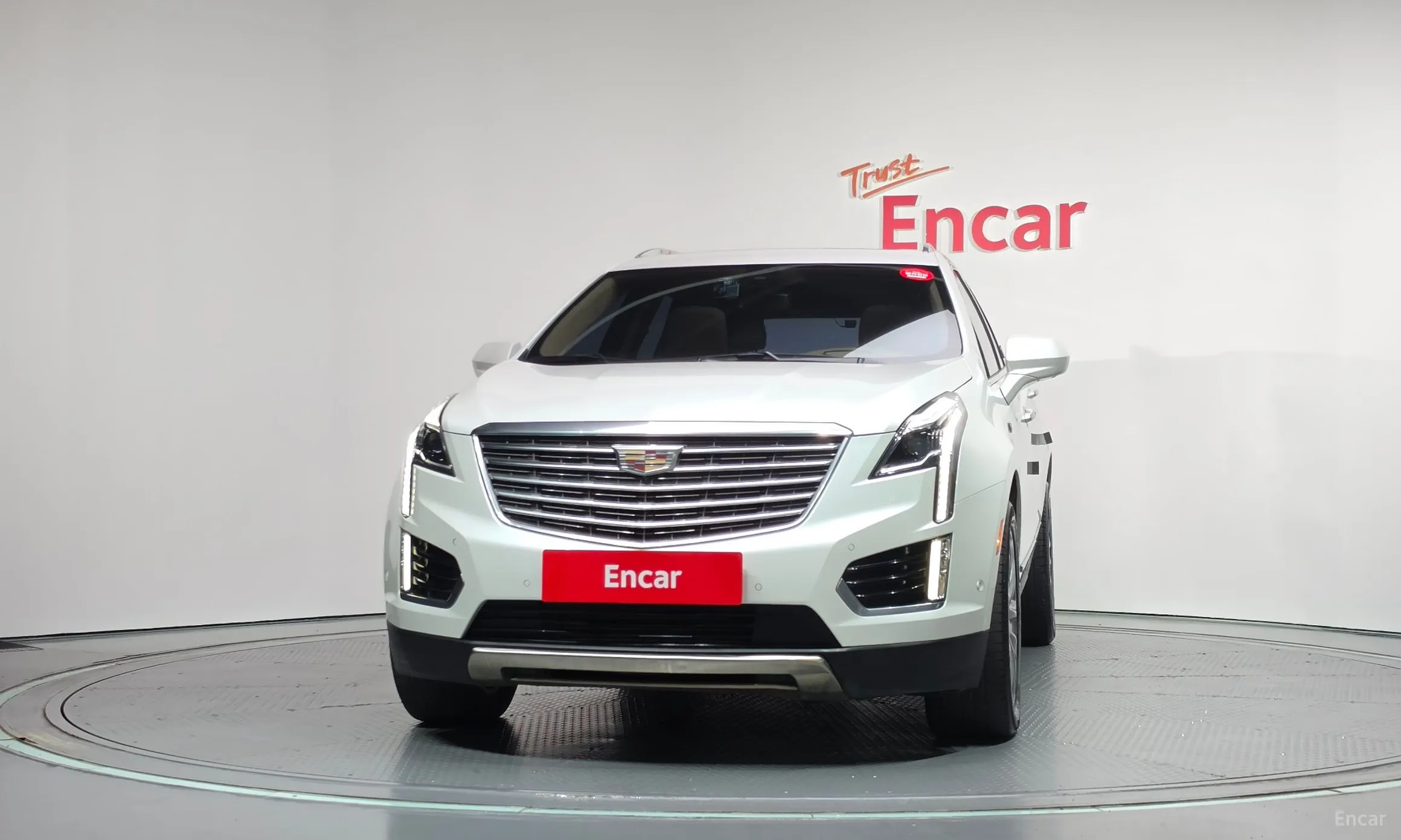 Cadillac XT5 превью 3
