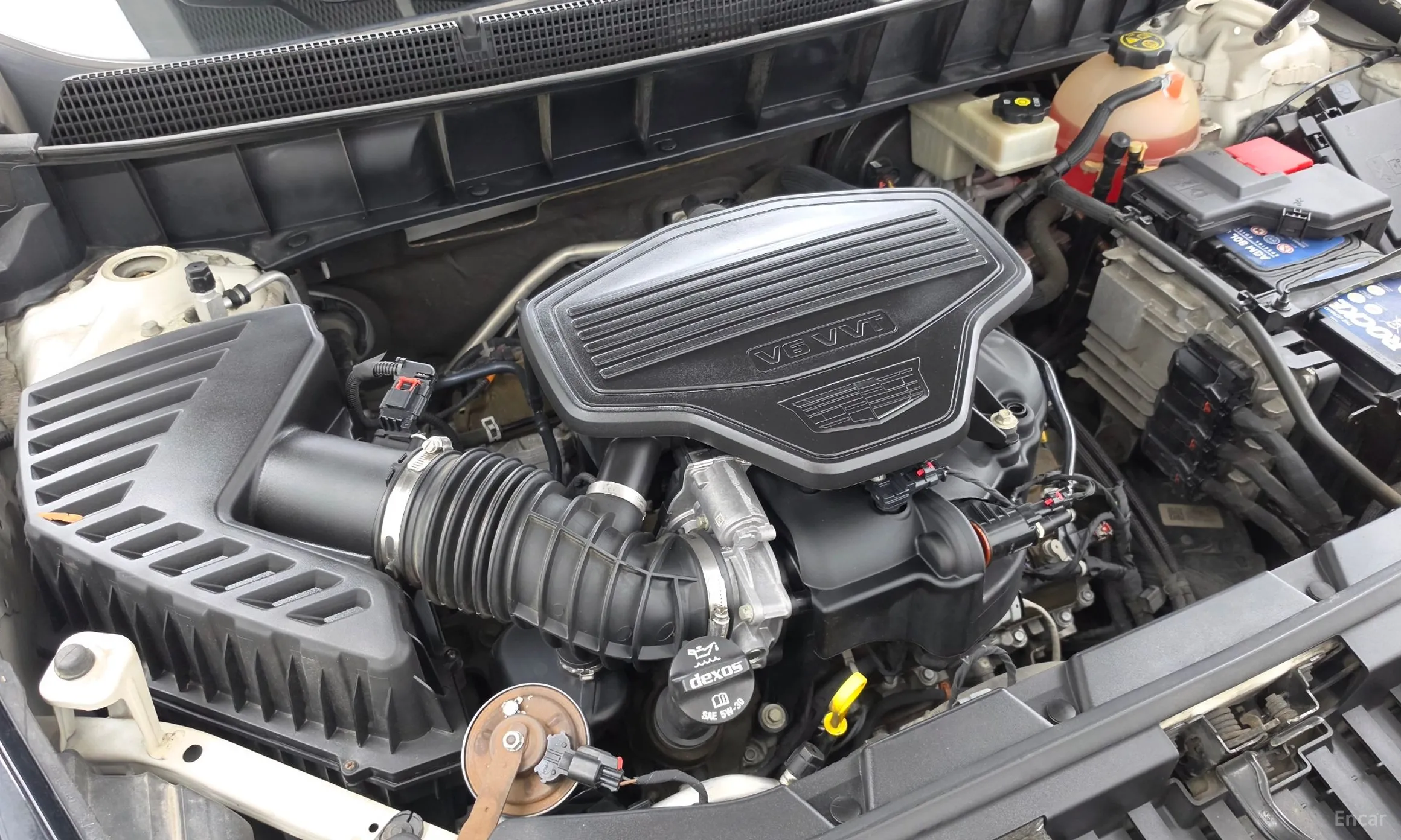 Cadillac XT5 превью 6