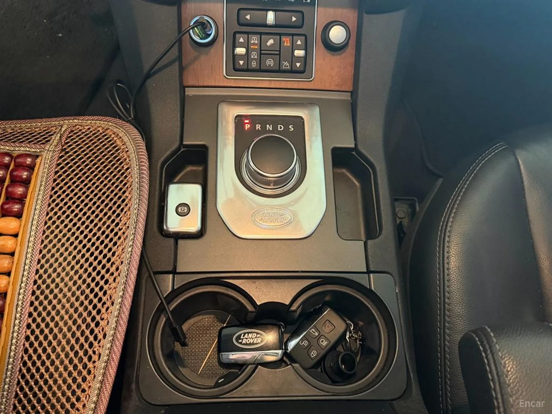 Land Rover Discovery 4 превью 13