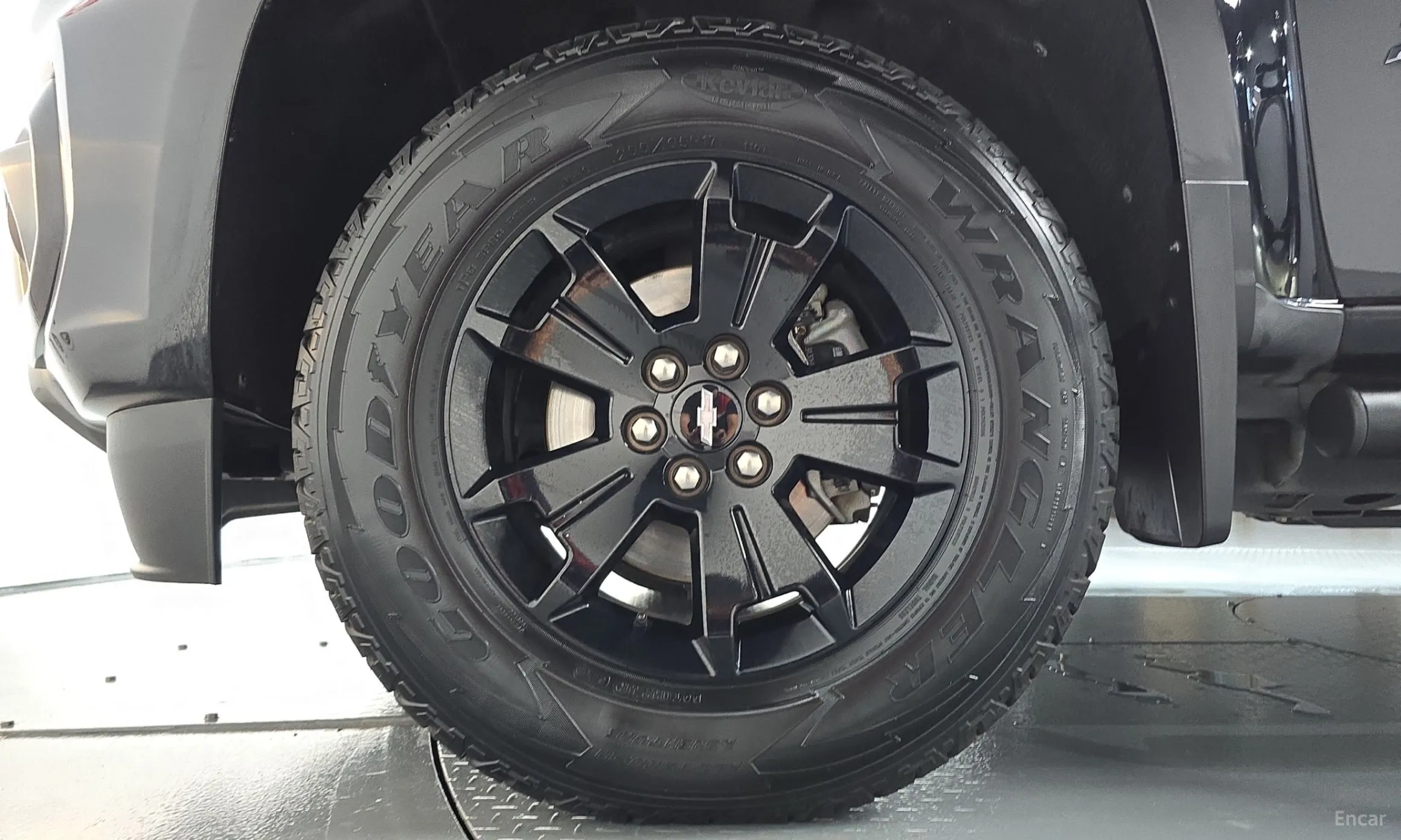 Chevrolet (GM Daewoo) Real New Colorado превью 5