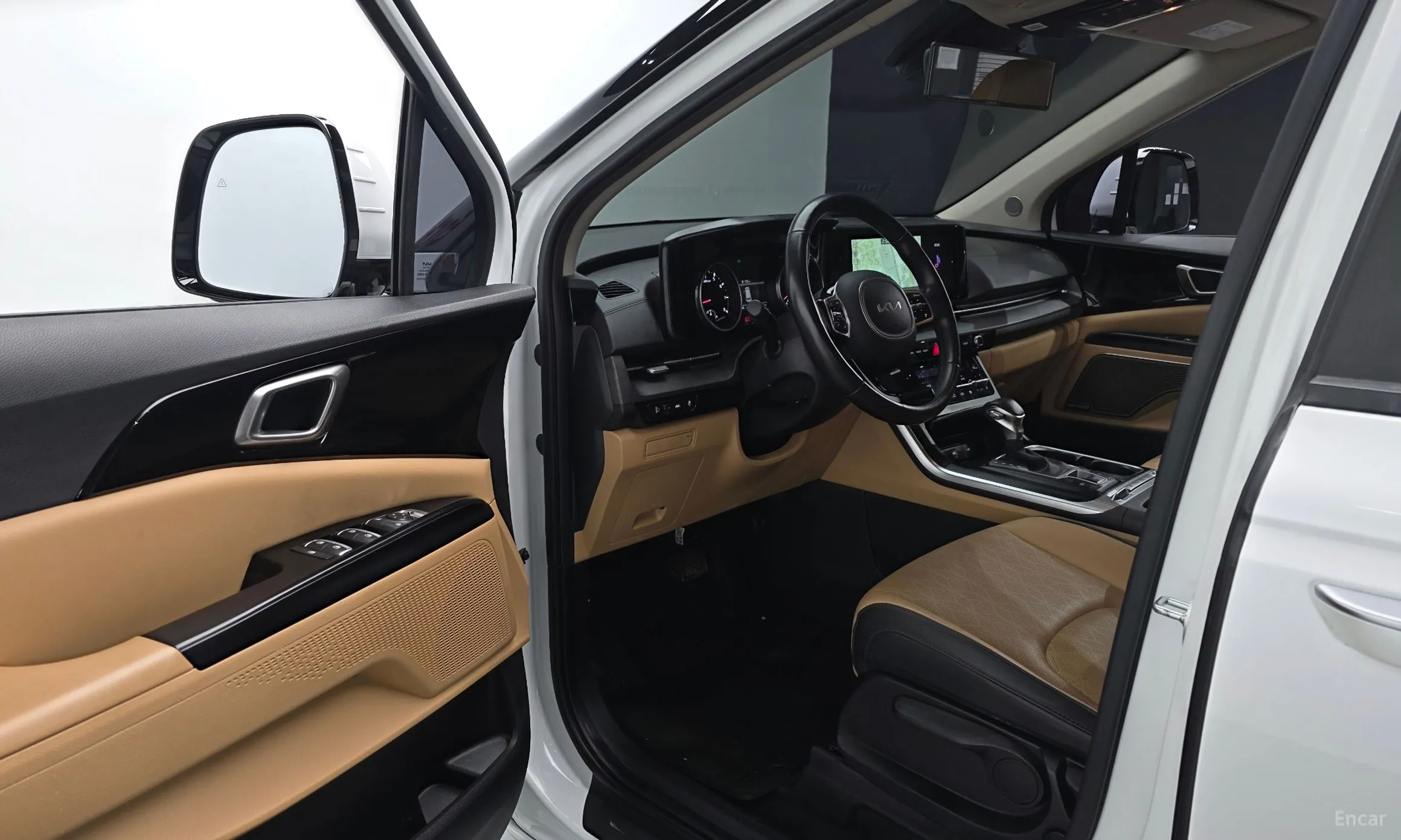 Kia Carnival Gen 4 превью 10
