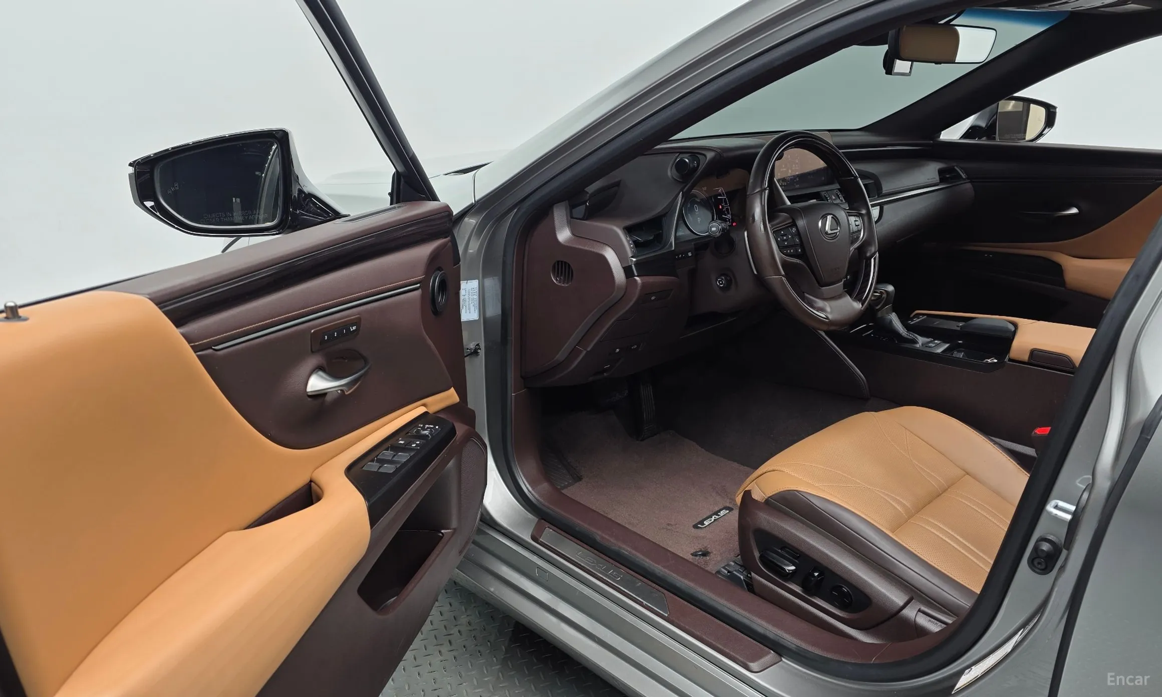 Lexus ES300h 7th Generation превью 10