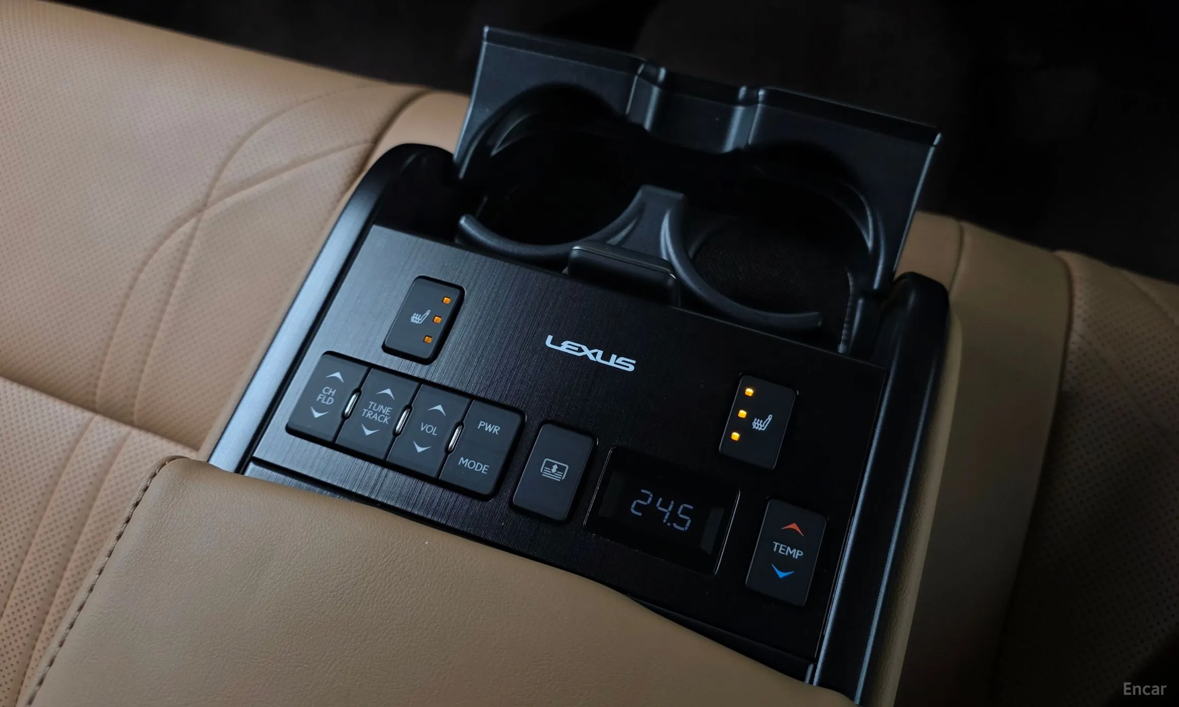 Lexus ES300h 7th Generation превью 18
