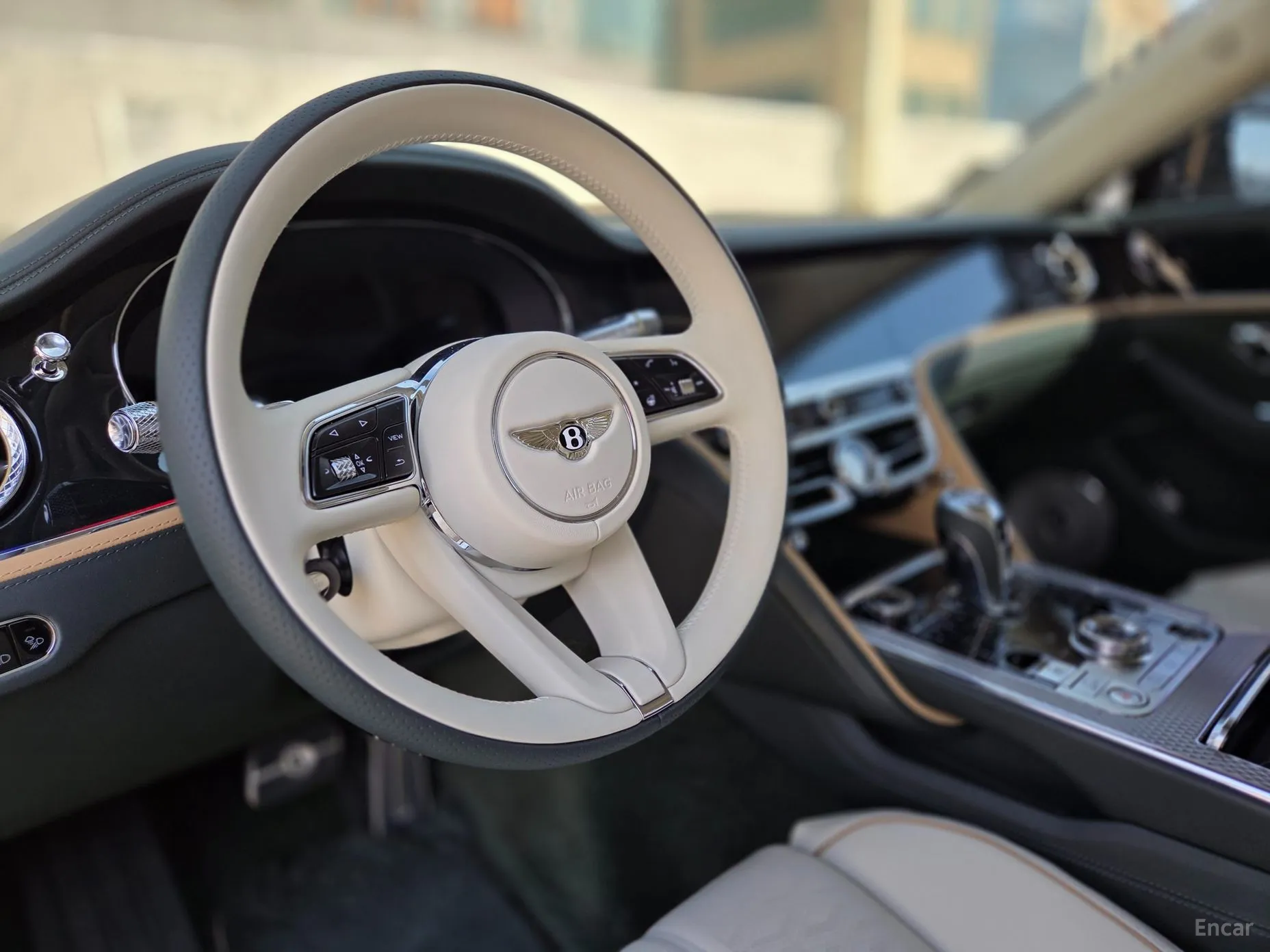 Bentley Flying Spur 4th Generation превью 13