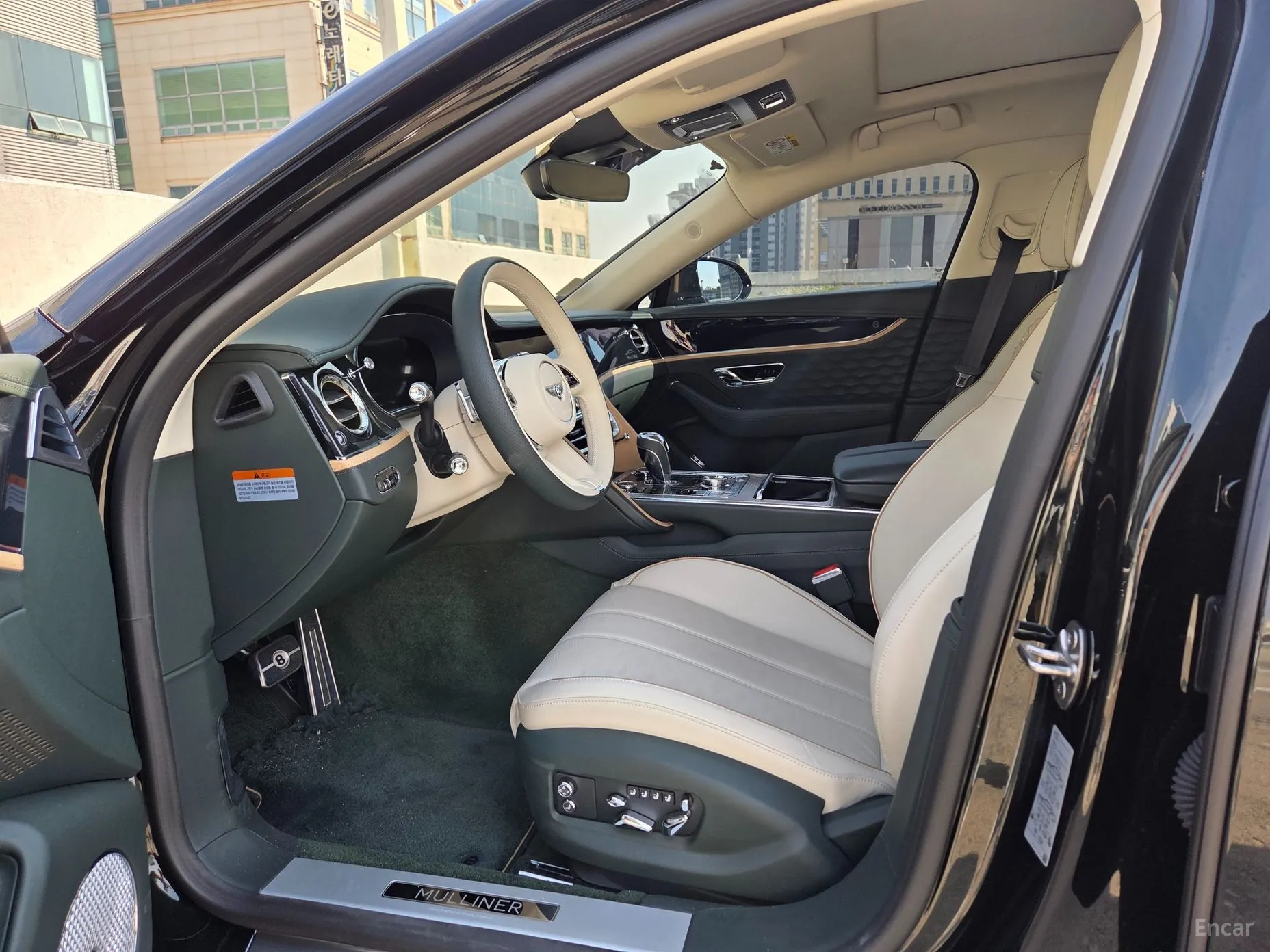 Bentley Flying Spur 4th Generation превью 15