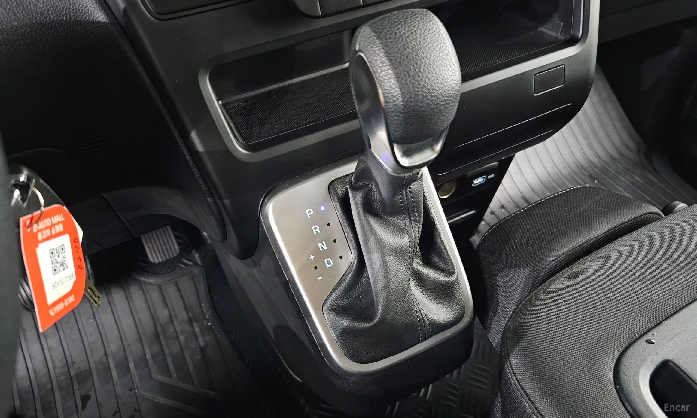 Hyundai Staria превью 9