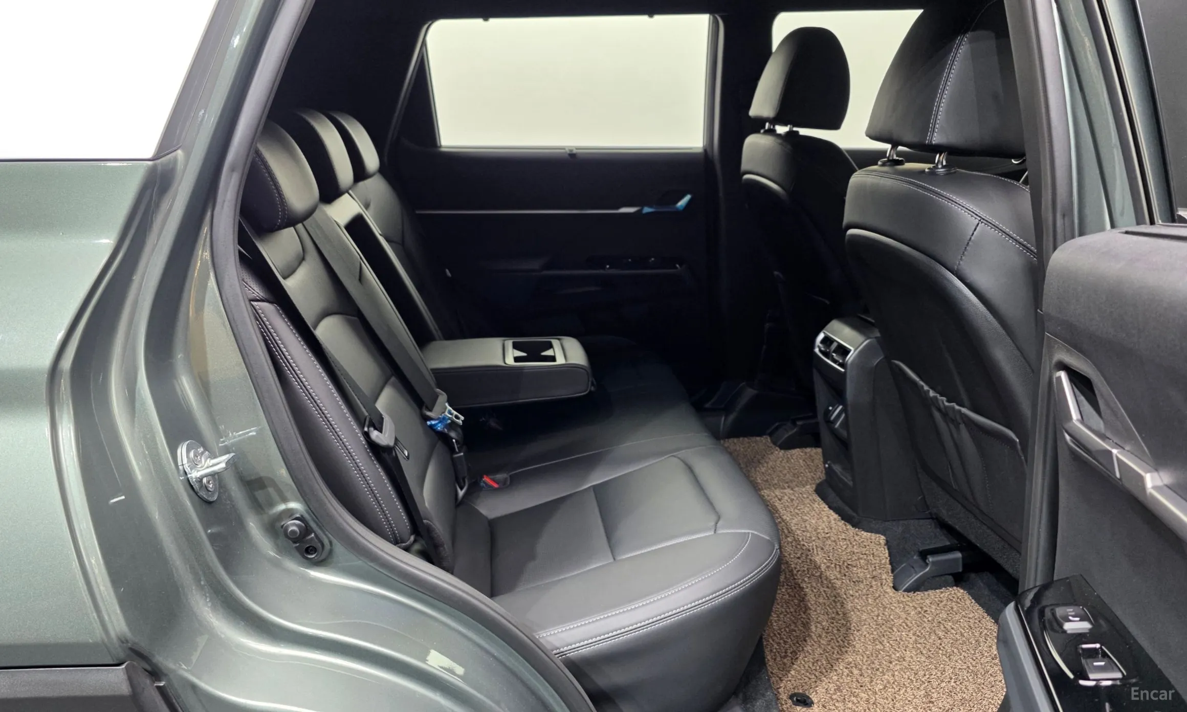 KG Mobility (SsangYong) Torres превью 12