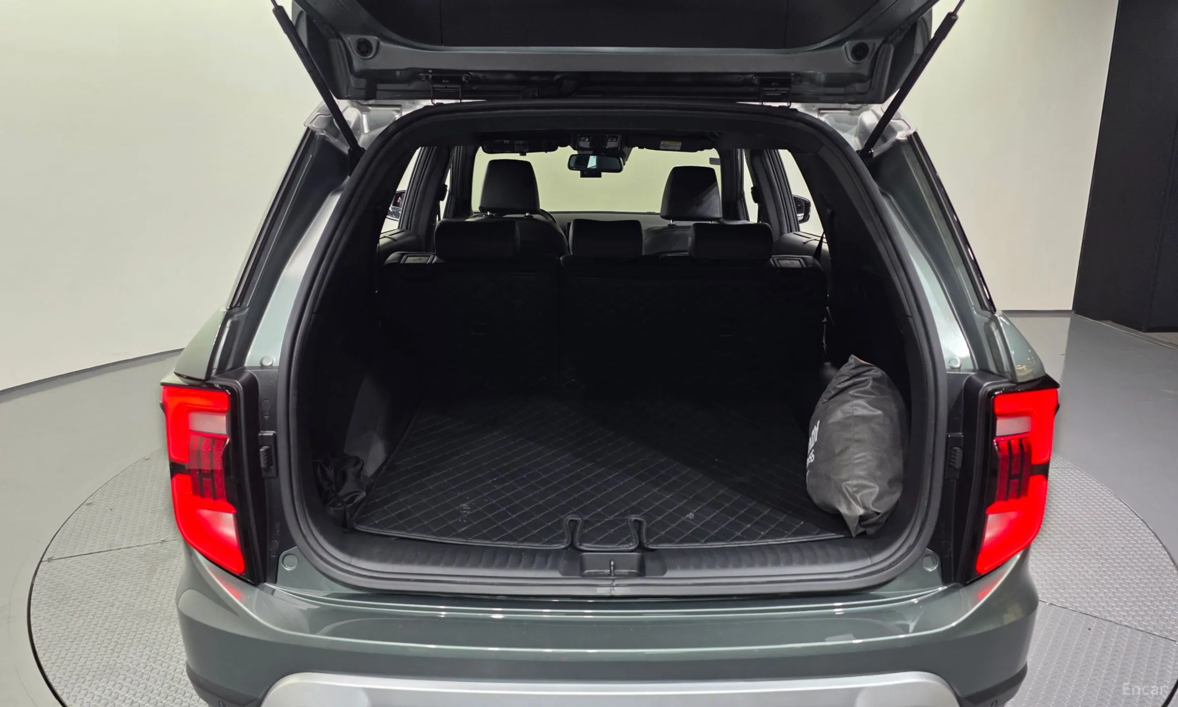 KG Mobility (SsangYong) Torres превью 20