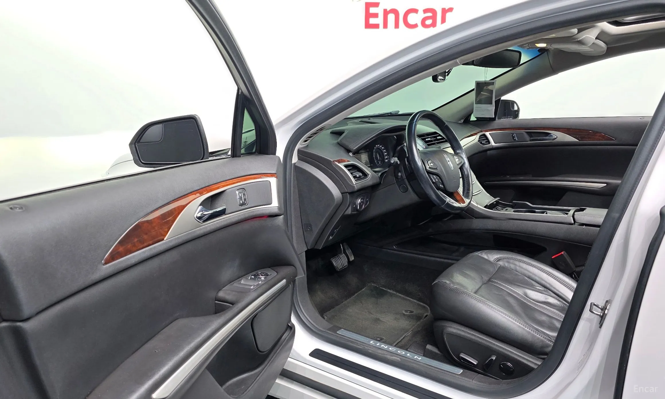 Lincoln New MKZ превью 10