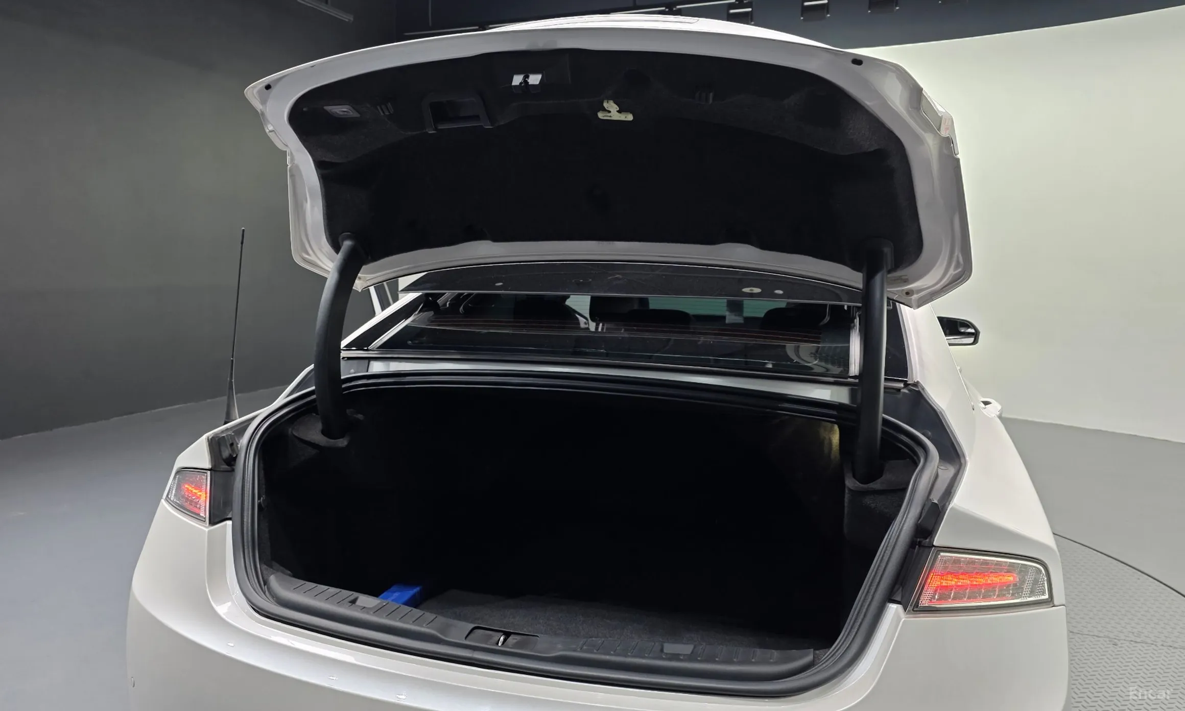 Lincoln New MKZ превью 20
