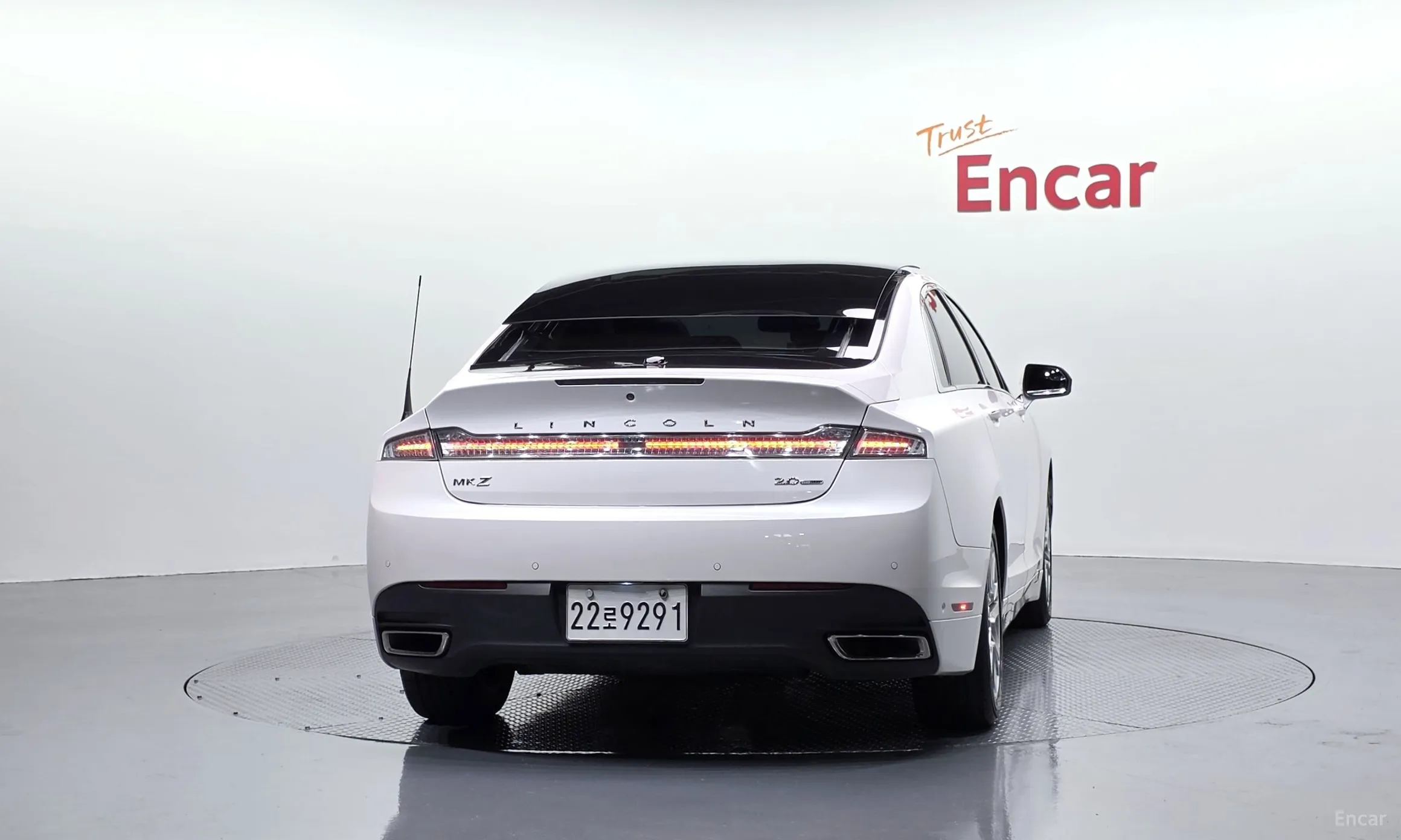 Lincoln New MKZ превью 4