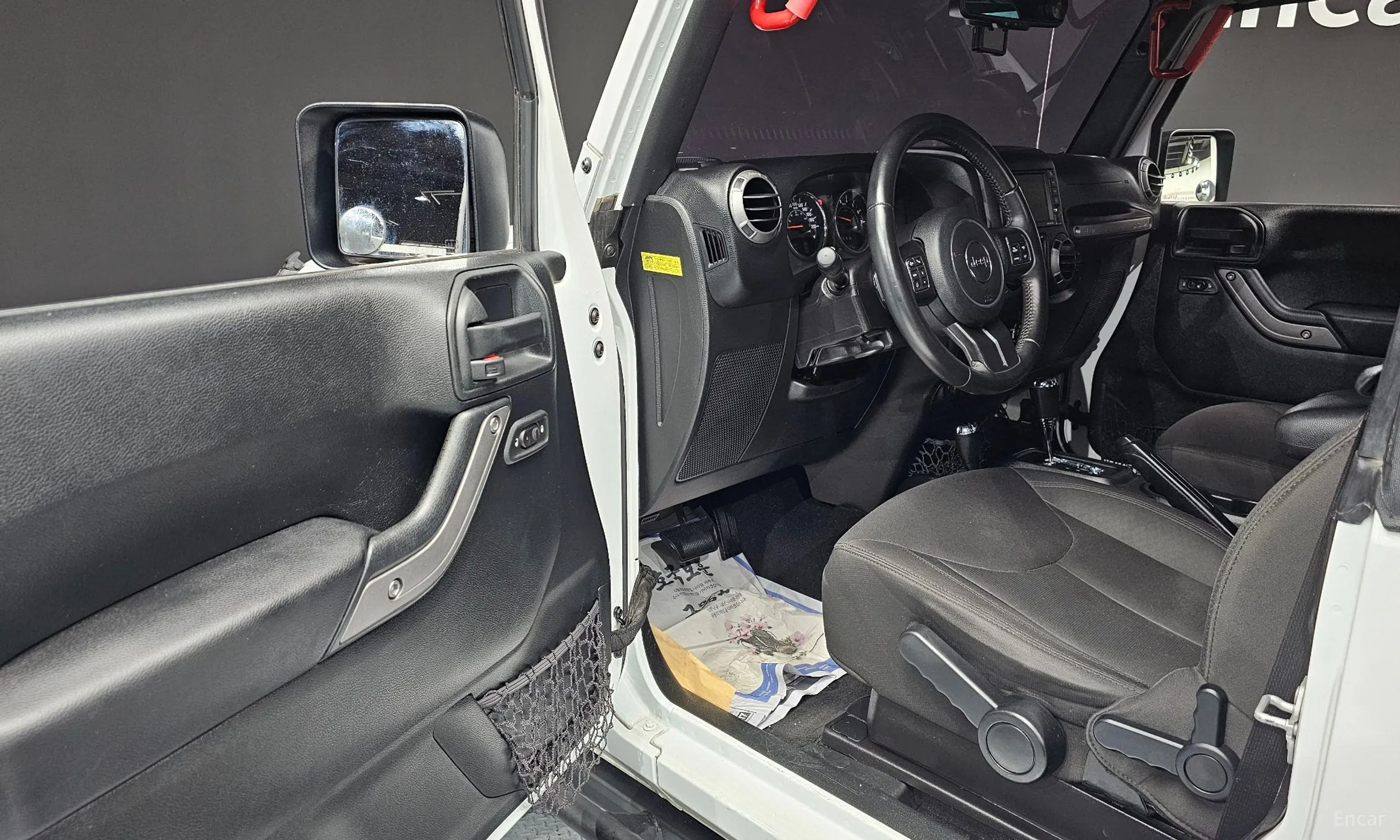 Jeep Wrangler (JK) превью 10