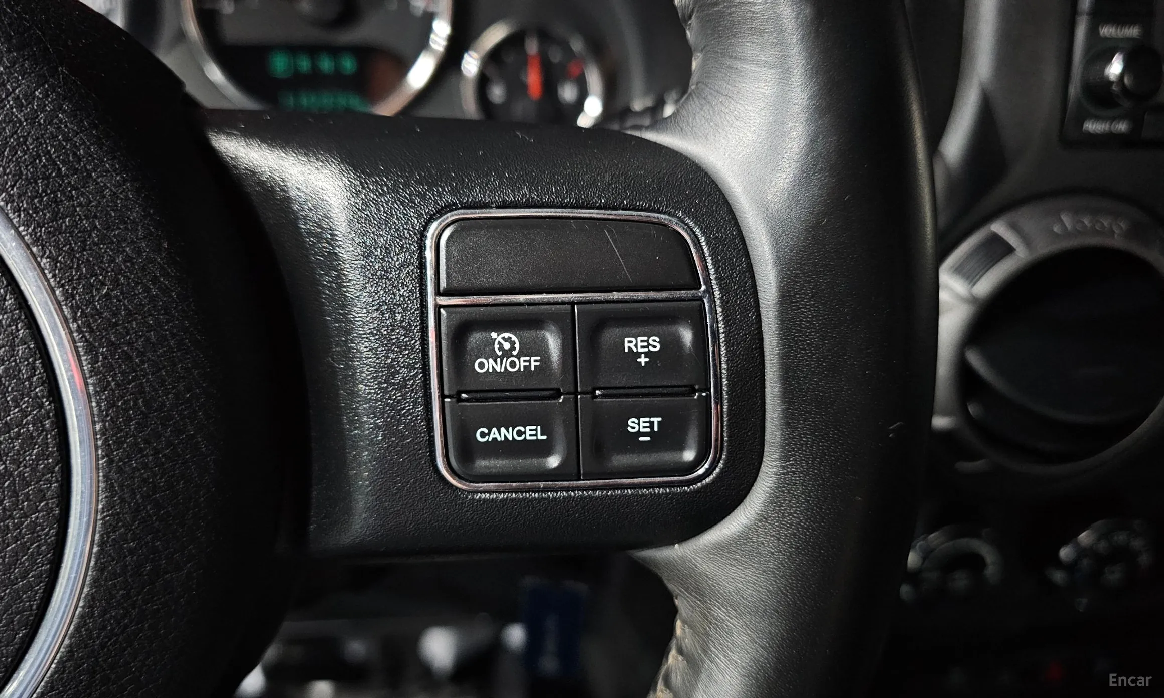 Jeep Wrangler (JK) превью 15