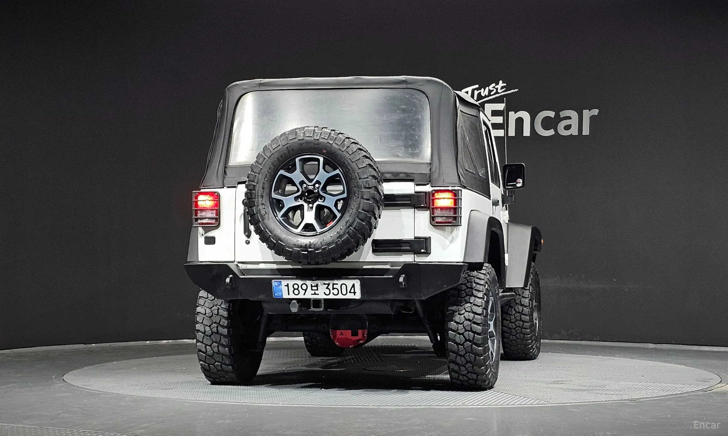 Jeep Wrangler (JK) превью 4