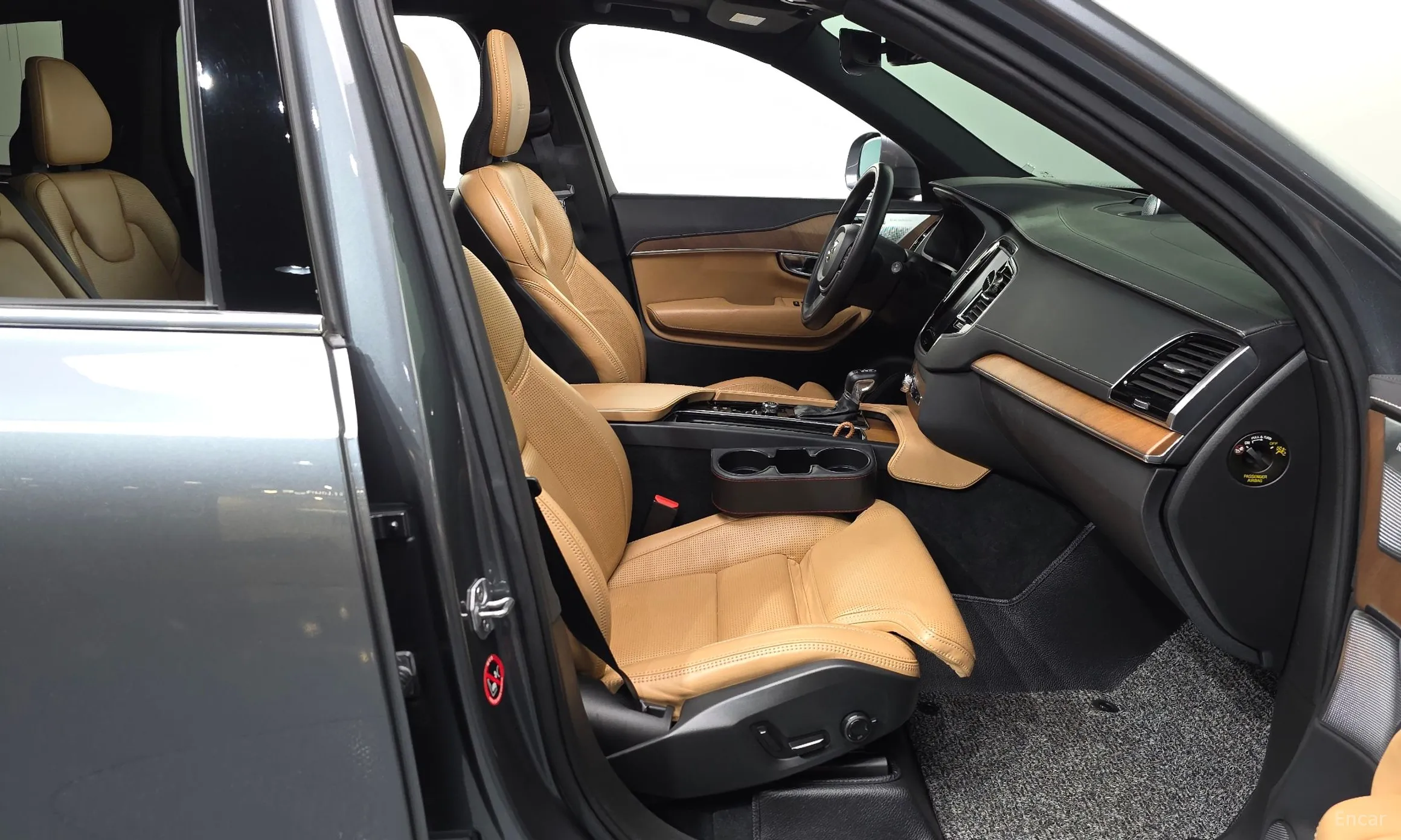 Volvo XC90 Gen 2 превью 11