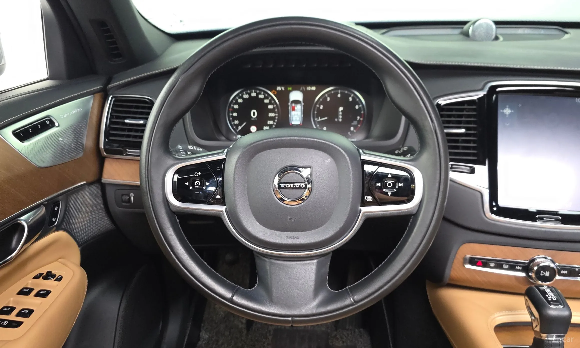 Volvo XC90 Gen 2 превью 13