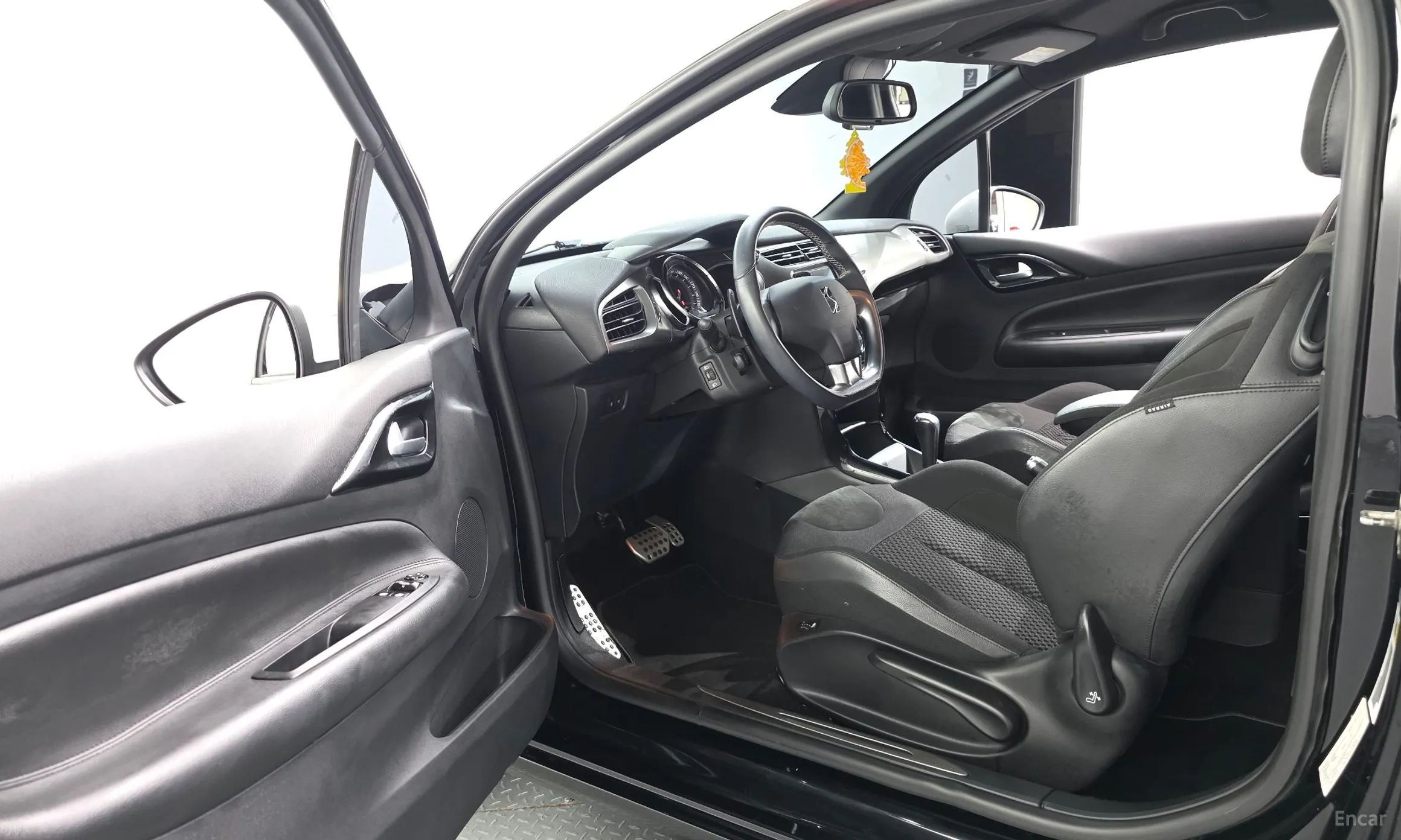 Citroën/DS DS3 превью 10