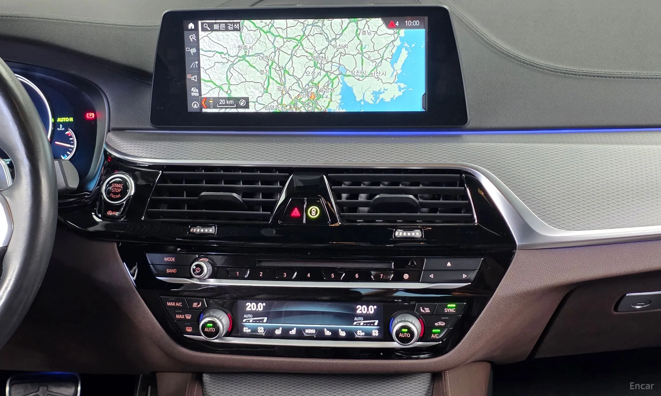 BMW 5 Series (G30) превью 14