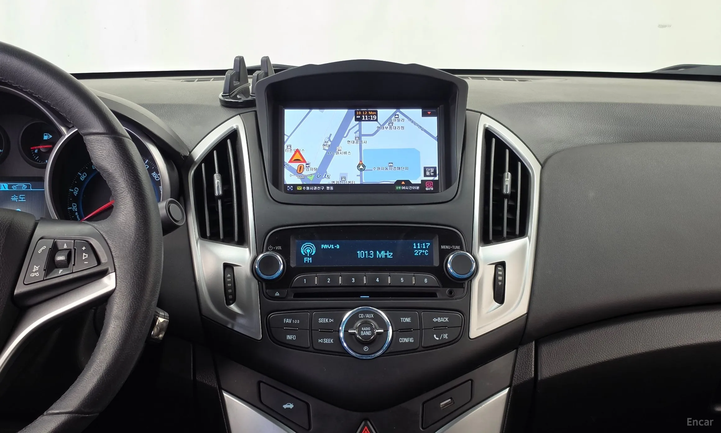 Chevrolet (GM Daewoo) Cruze превью 14