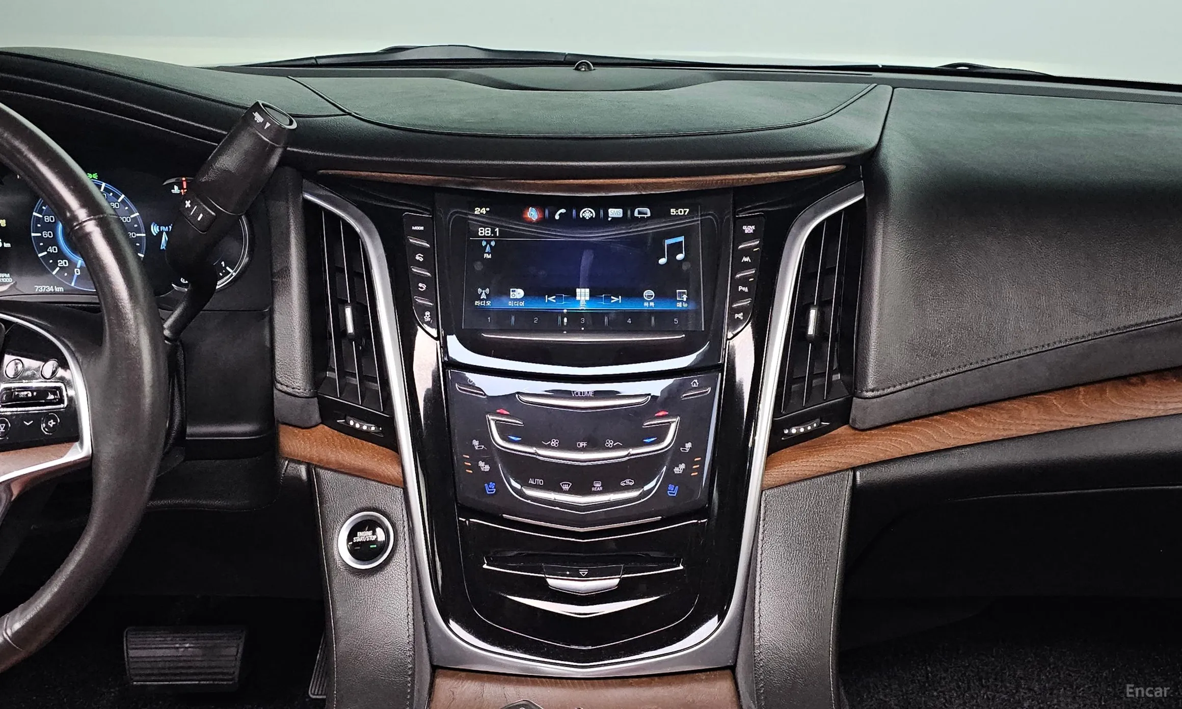 Cadillac Escalade превью 14