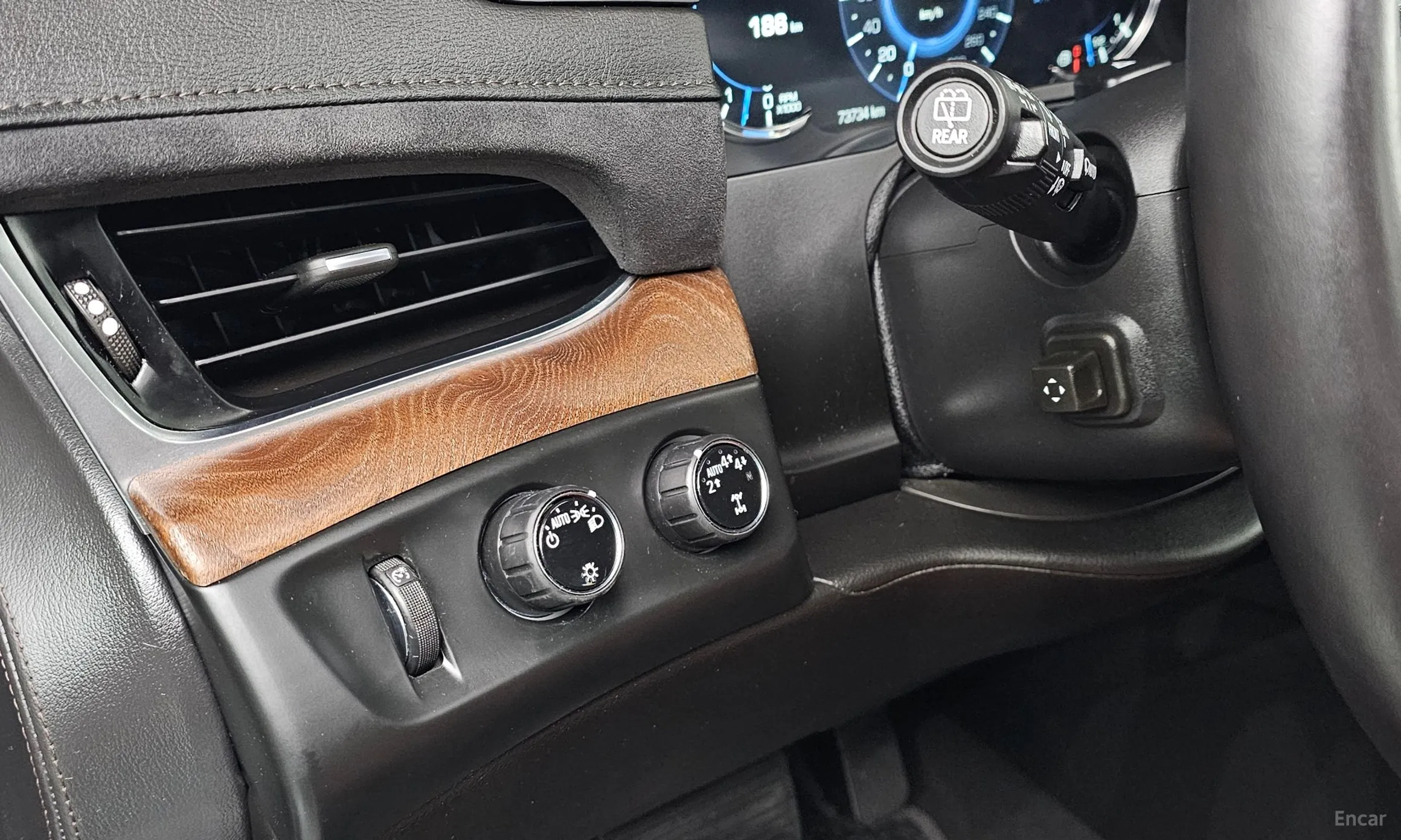 Cadillac Escalade превью 17