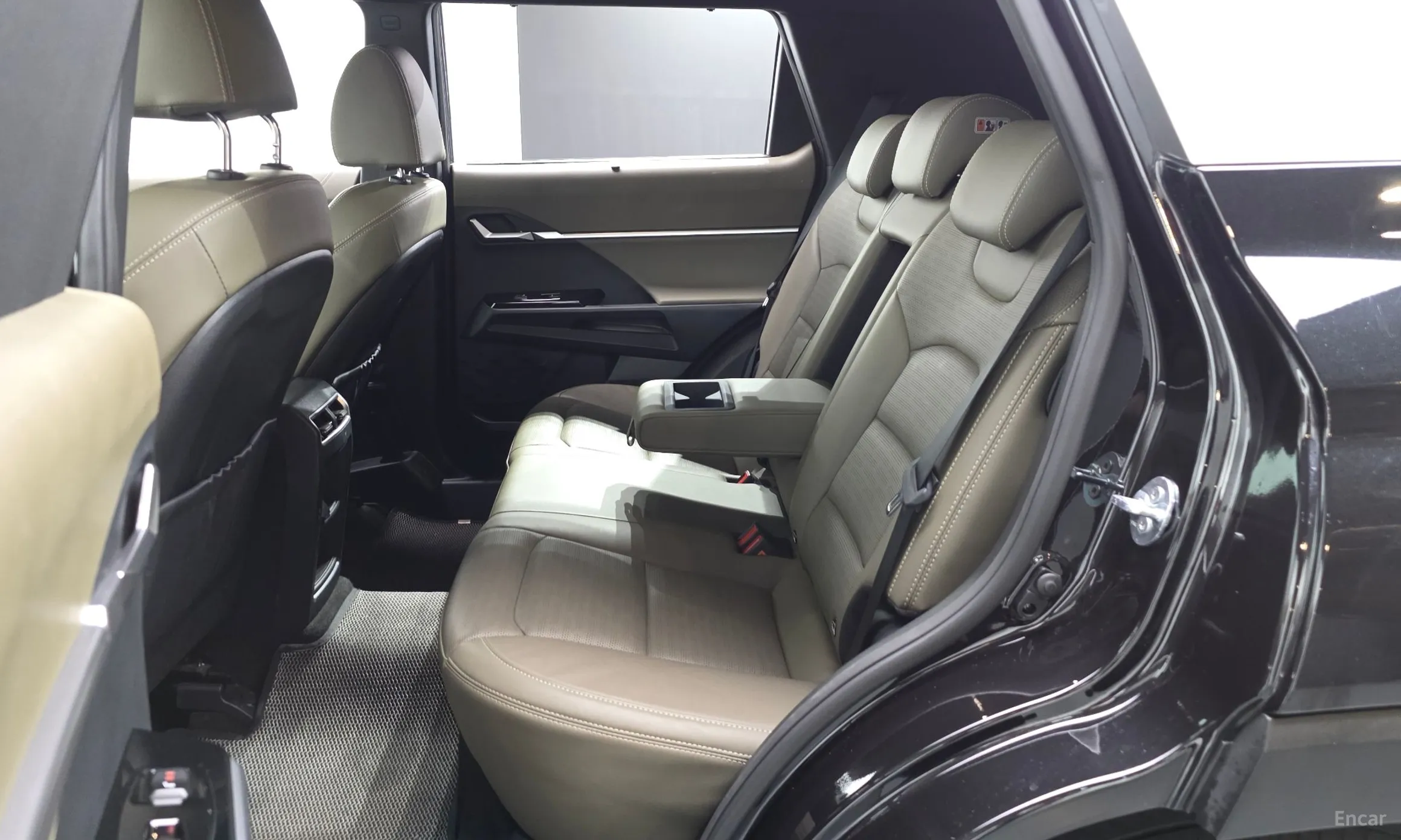 KG Mobility (SsangYong) Torres превью 12