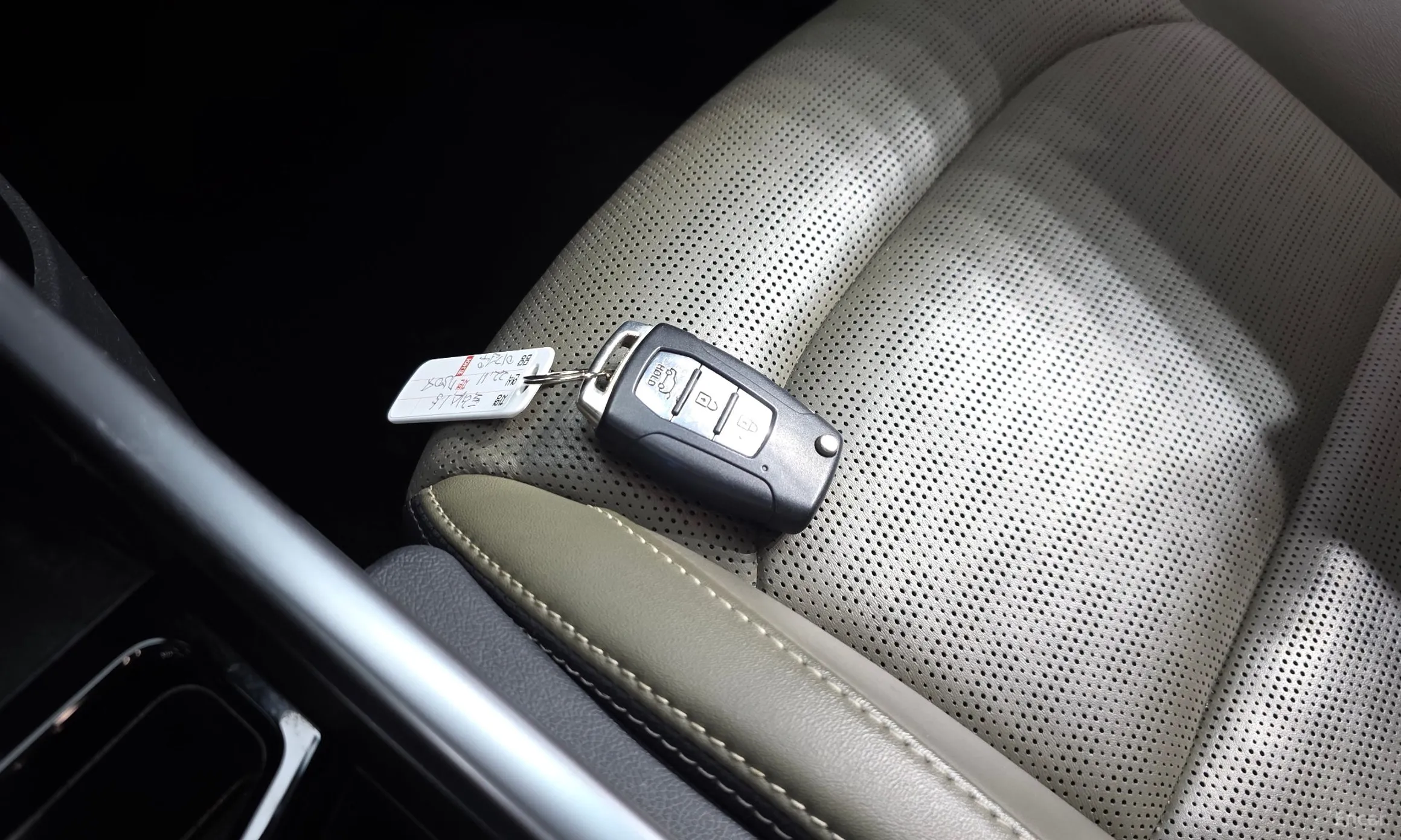 KG Mobility (SsangYong) Torres превью 16