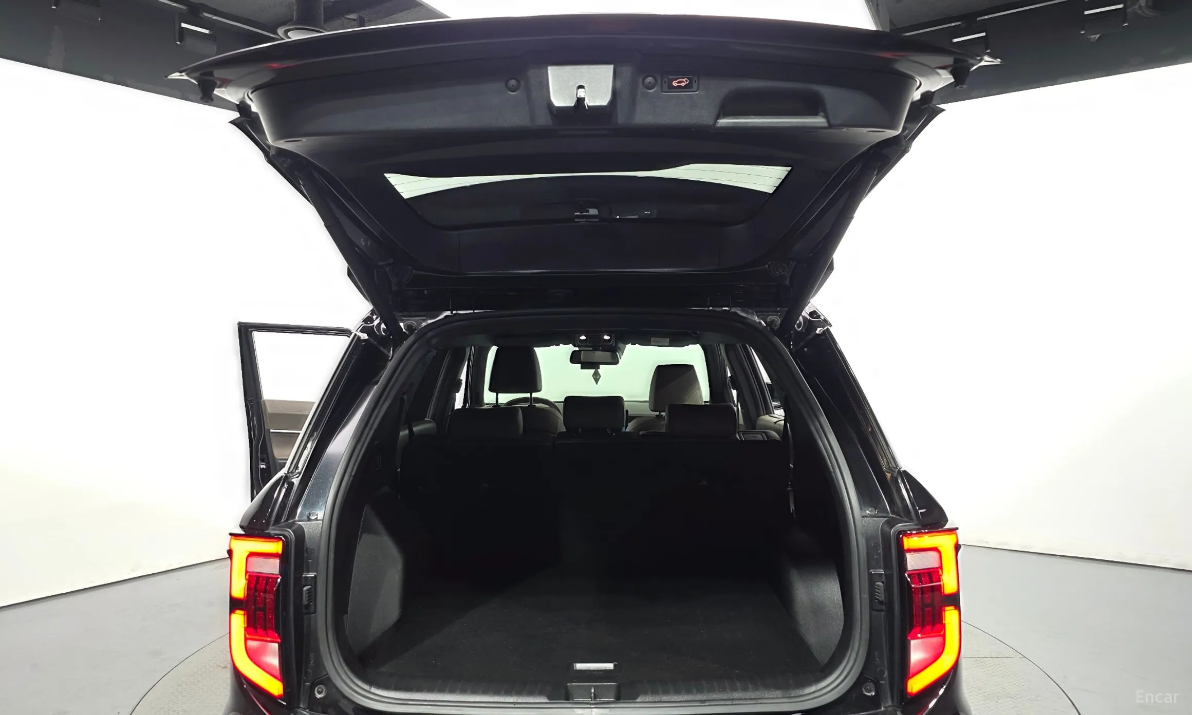 KG Mobility (SsangYong) Torres превью 19