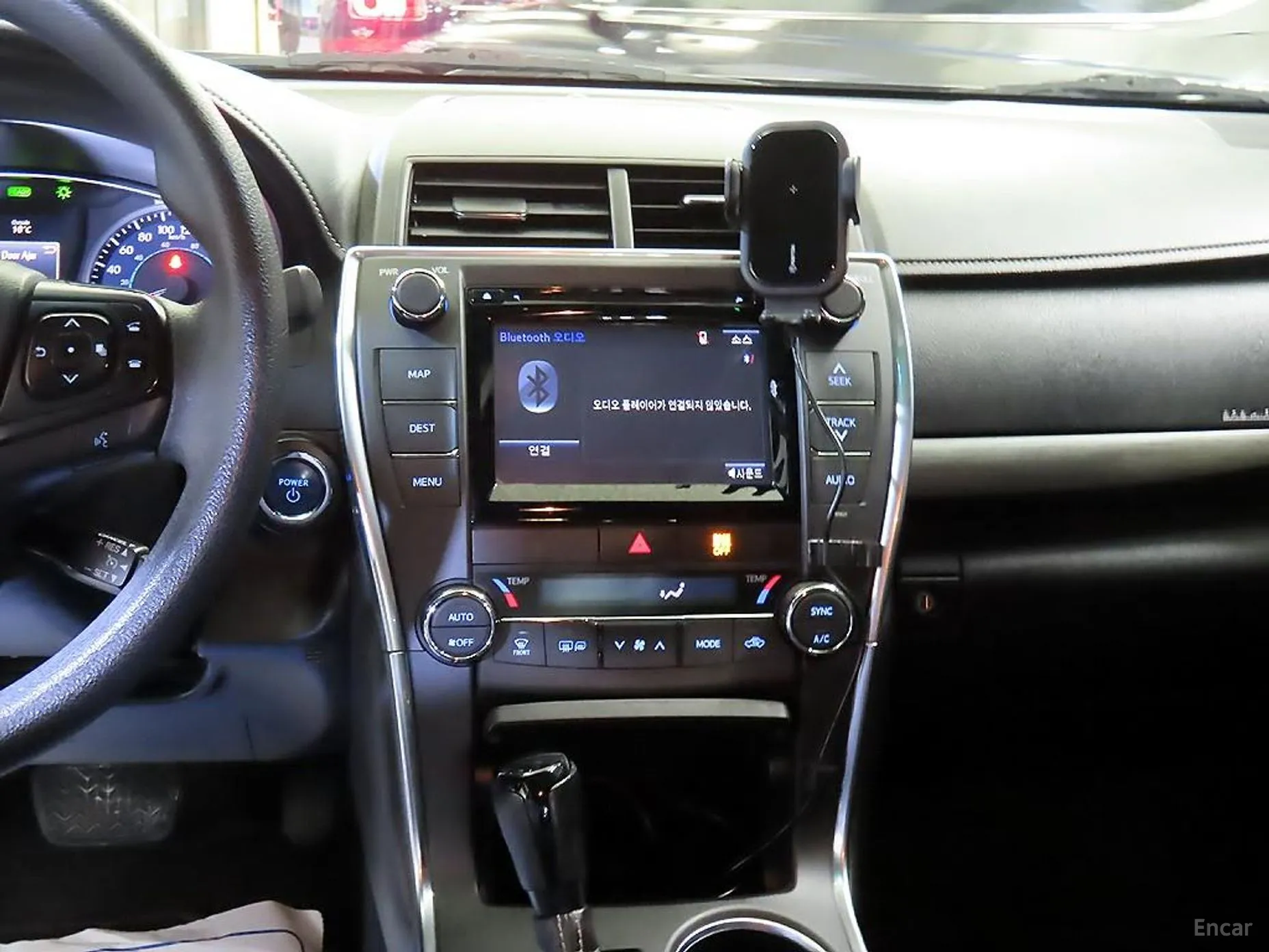 Toyota New Camry превью 19