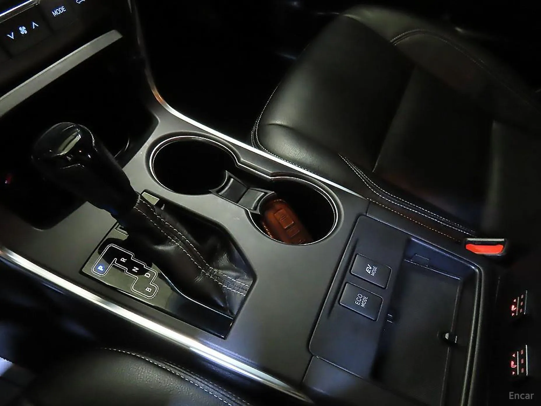 Toyota New Camry превью 20