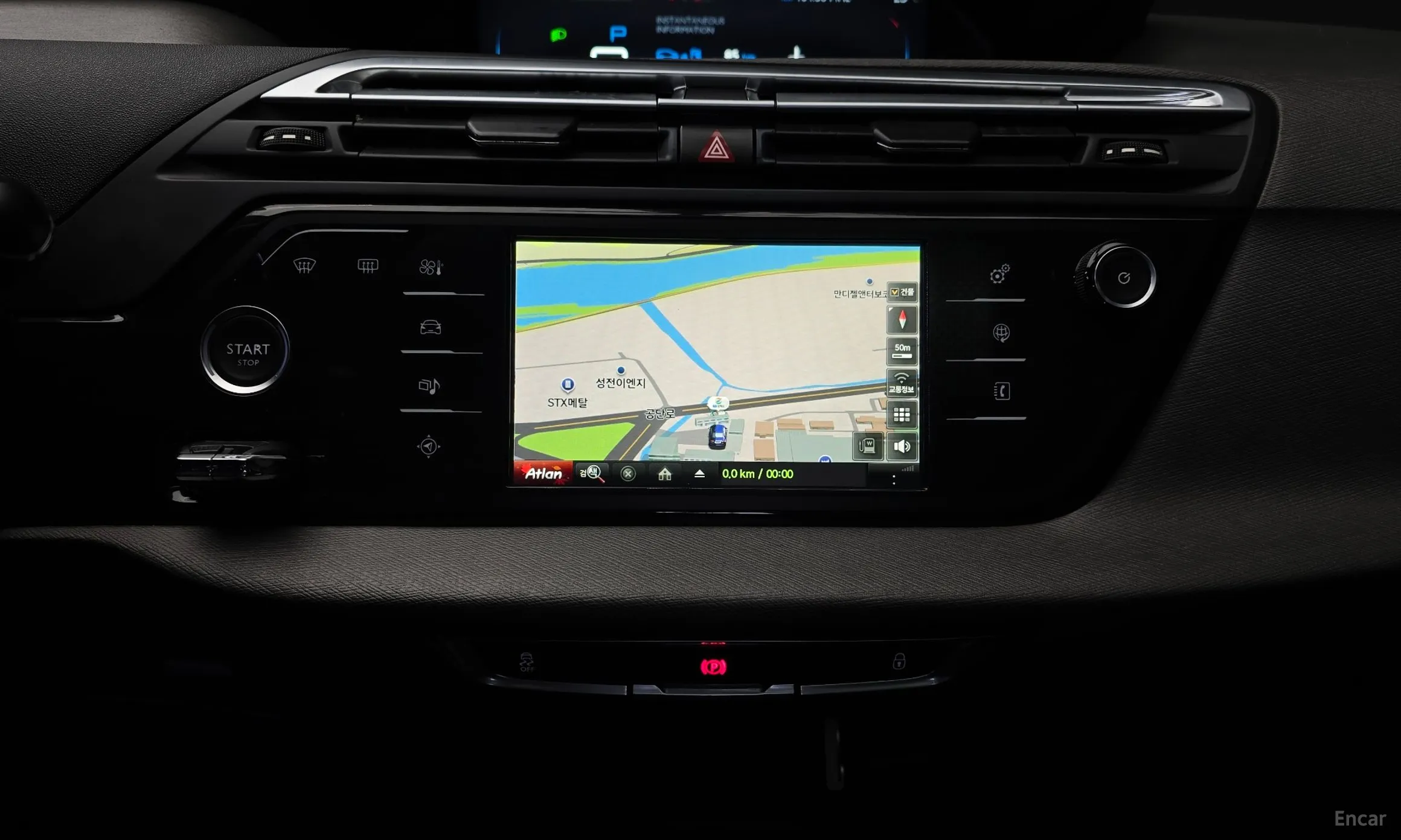 Citroën/DS Grand C4 Picasso превью 14