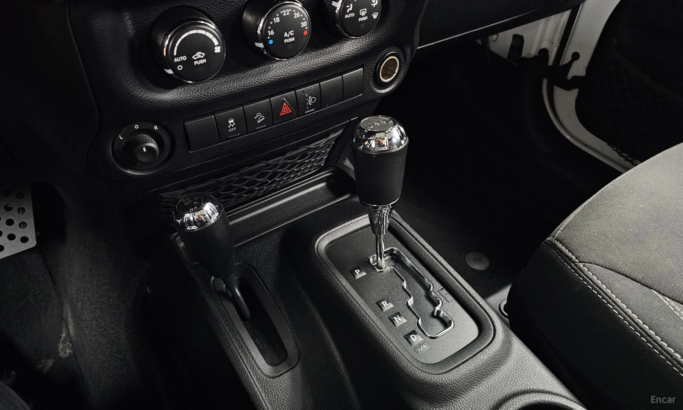 Jeep Wrangler (JK) превью 9