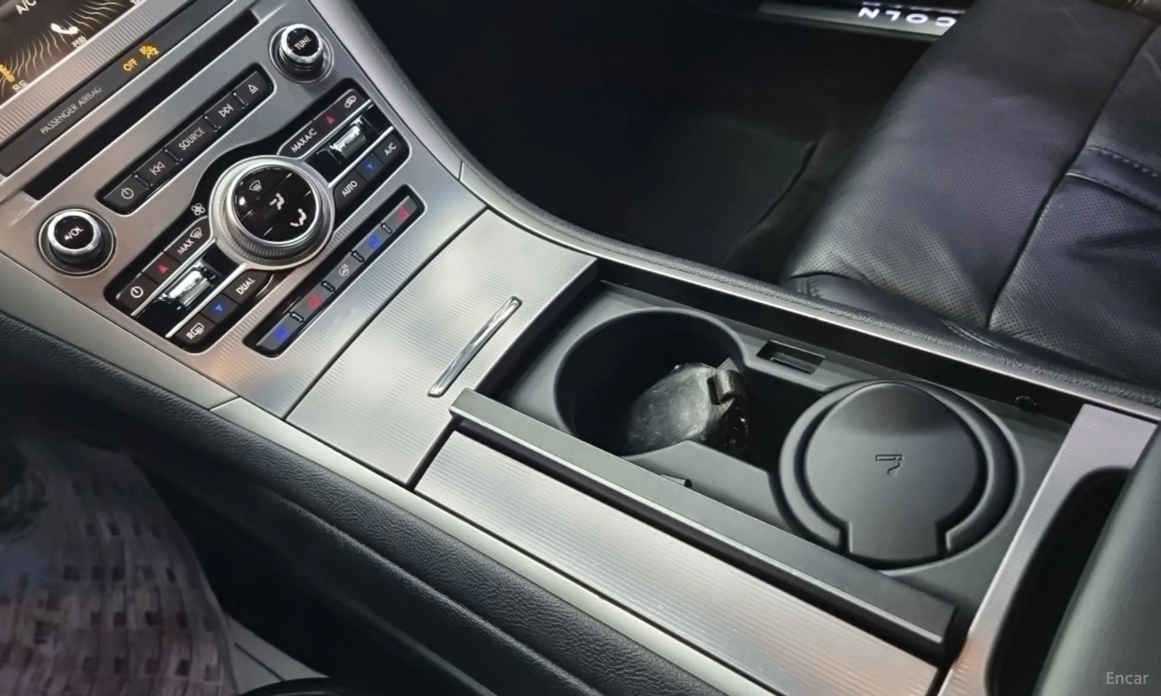 Lincoln New MKZ превью 12