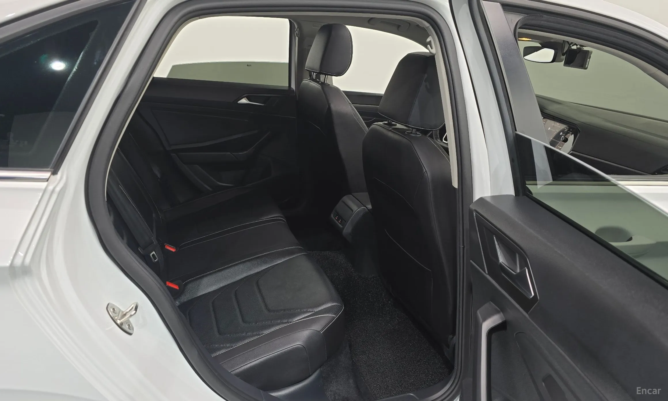 Volkswagen Jetta 7th Generation превью 11