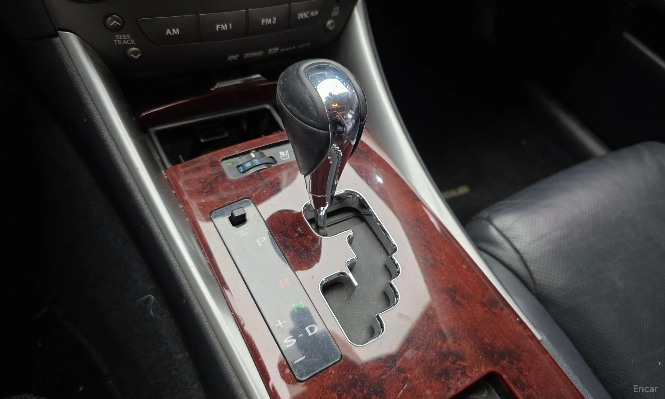Lexus IS250 превью 9
