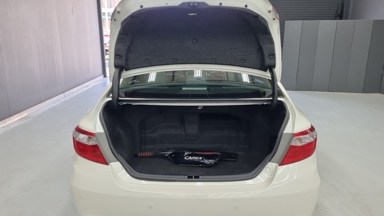 Toyota New Camry превью 18