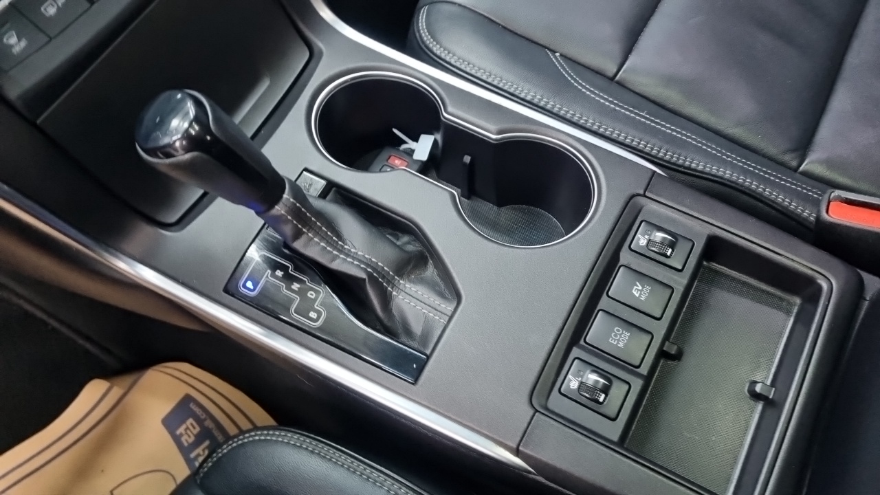 Toyota New Camry превью 9