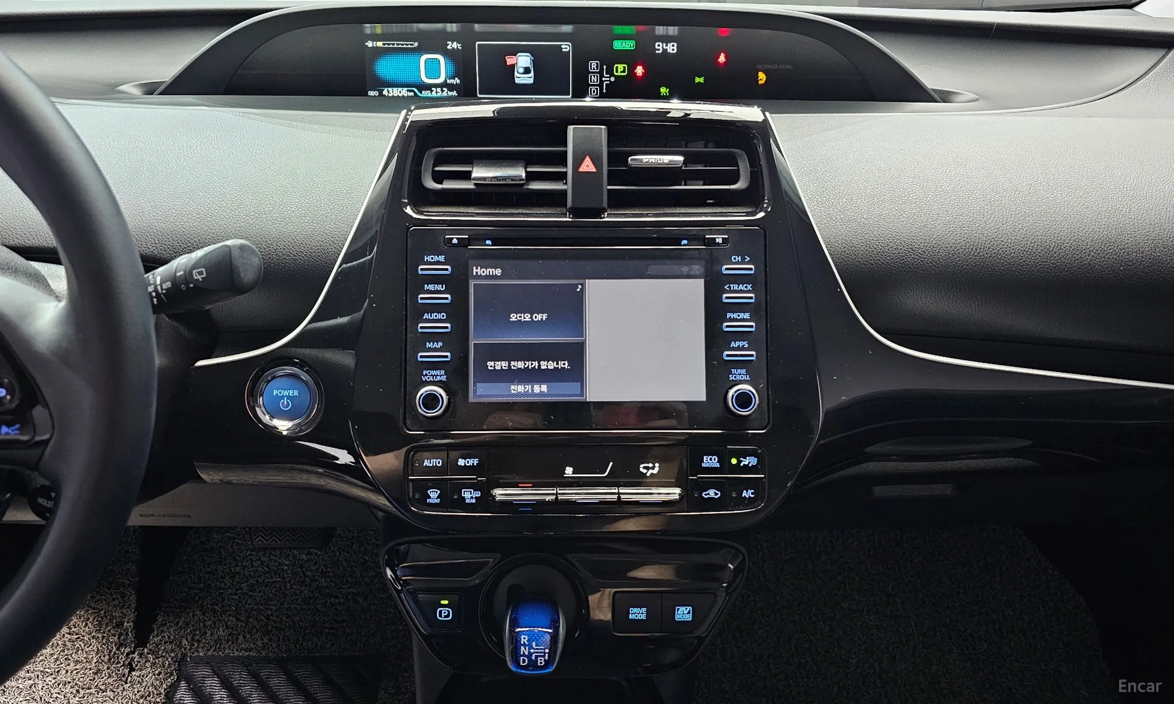 Toyota Prius 4th Generation превью 14