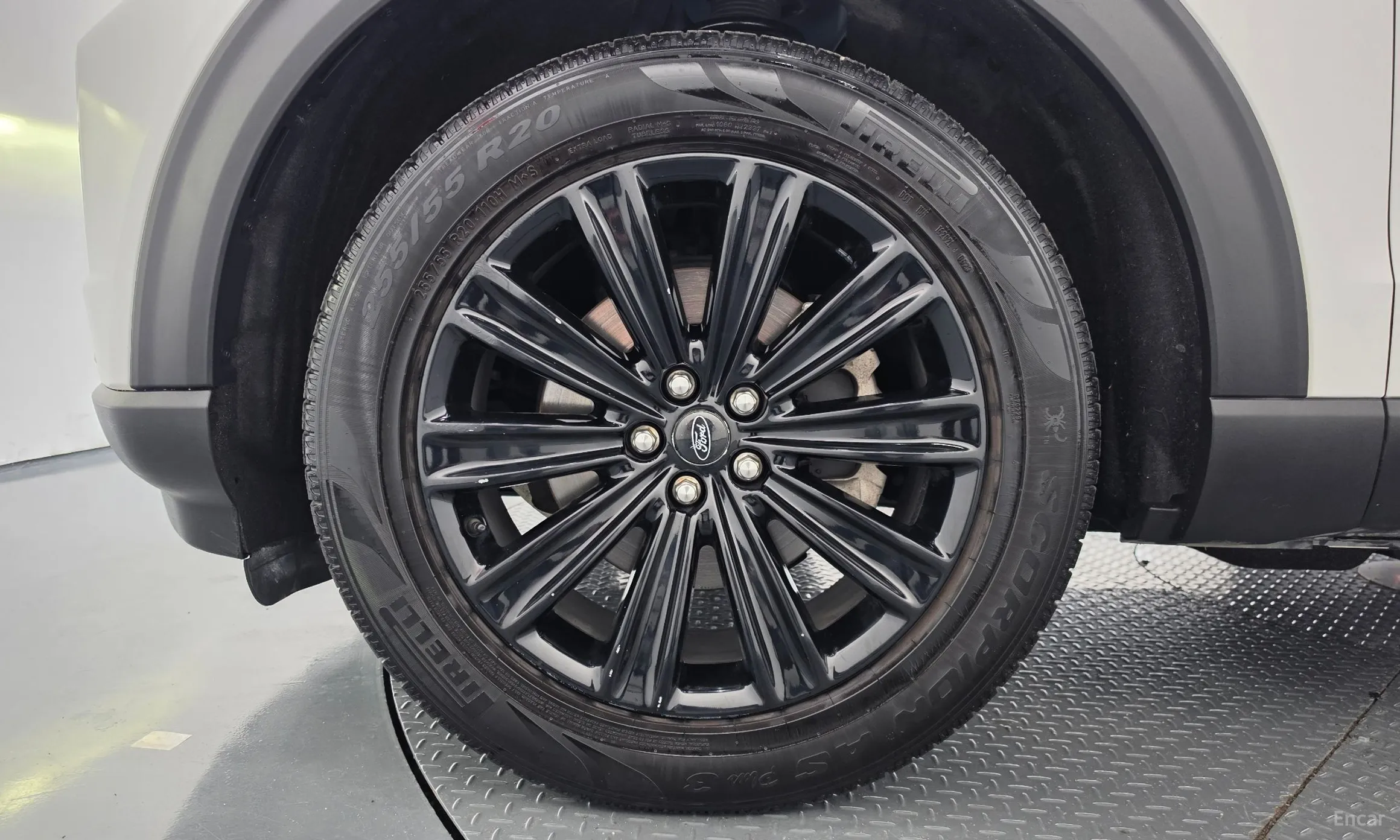 Ford Explorer 6th Generation превью 5
