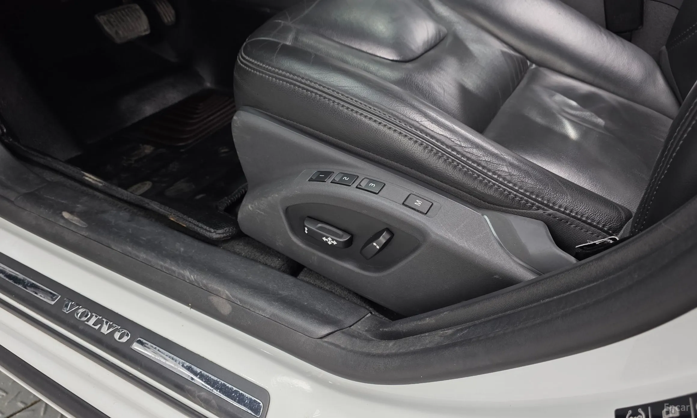 Volvo S60 превью 18