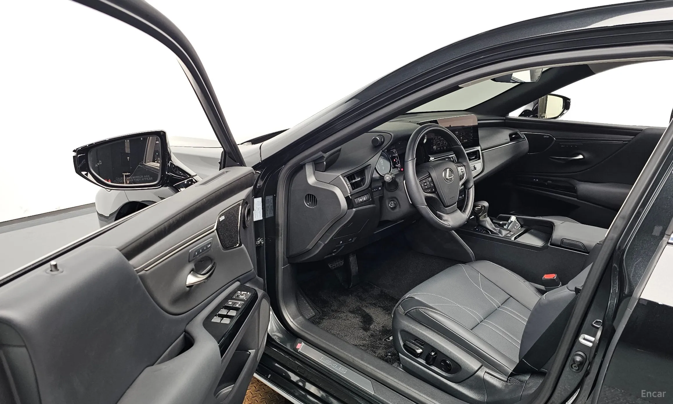 Lexus ES300h 7th Generation превью 10