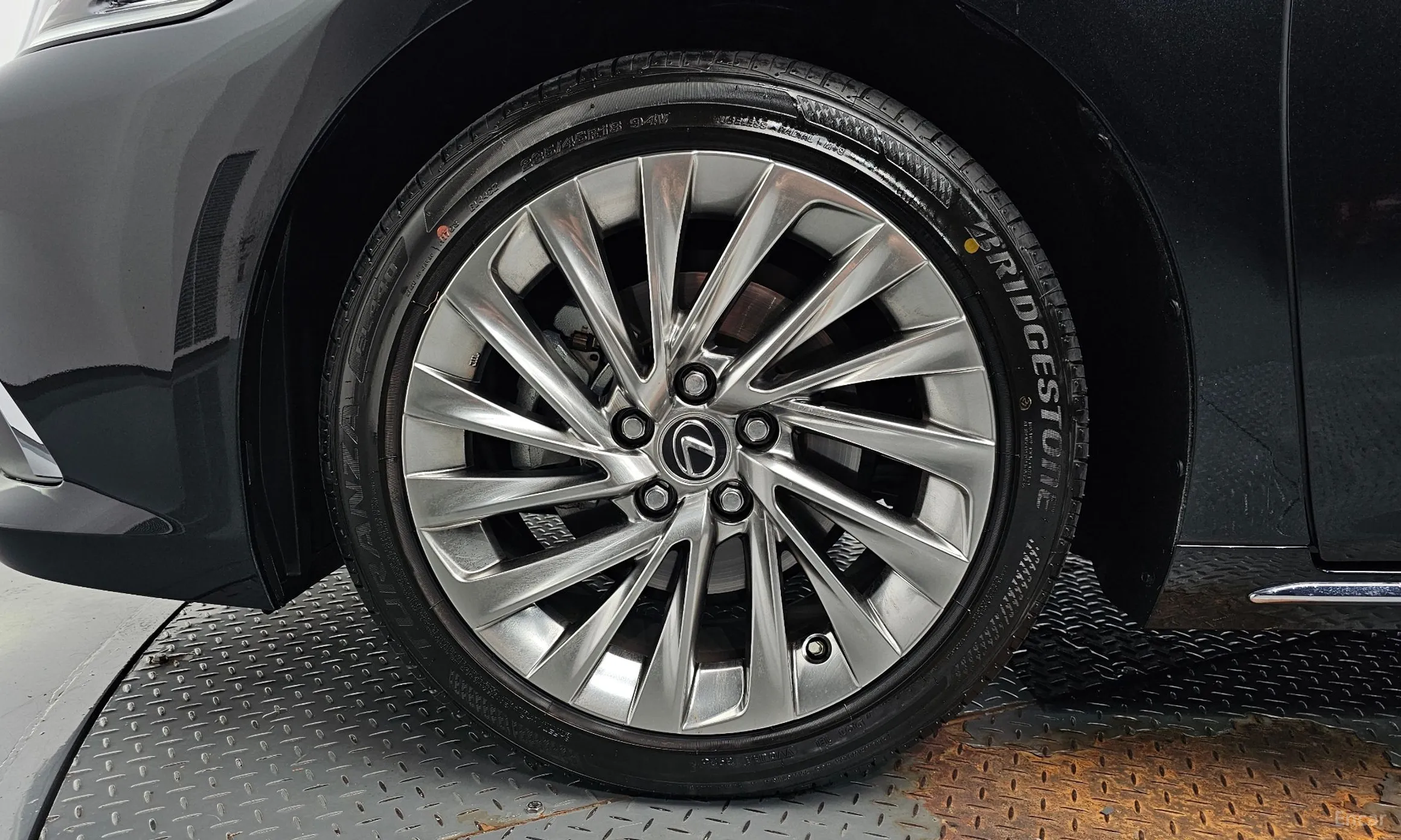 Lexus ES300h 7th Generation превью 5