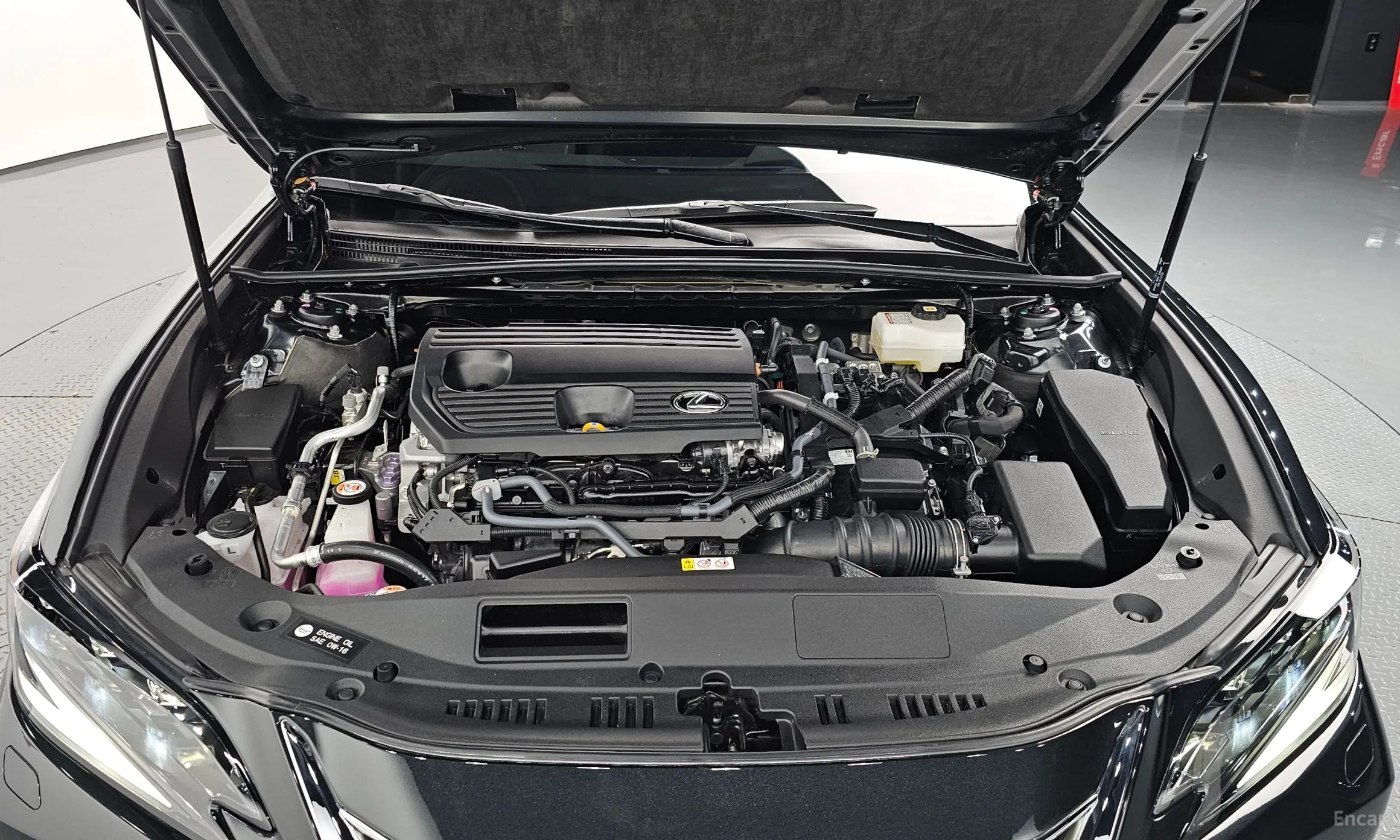 Lexus ES300h 7th Generation превью 6