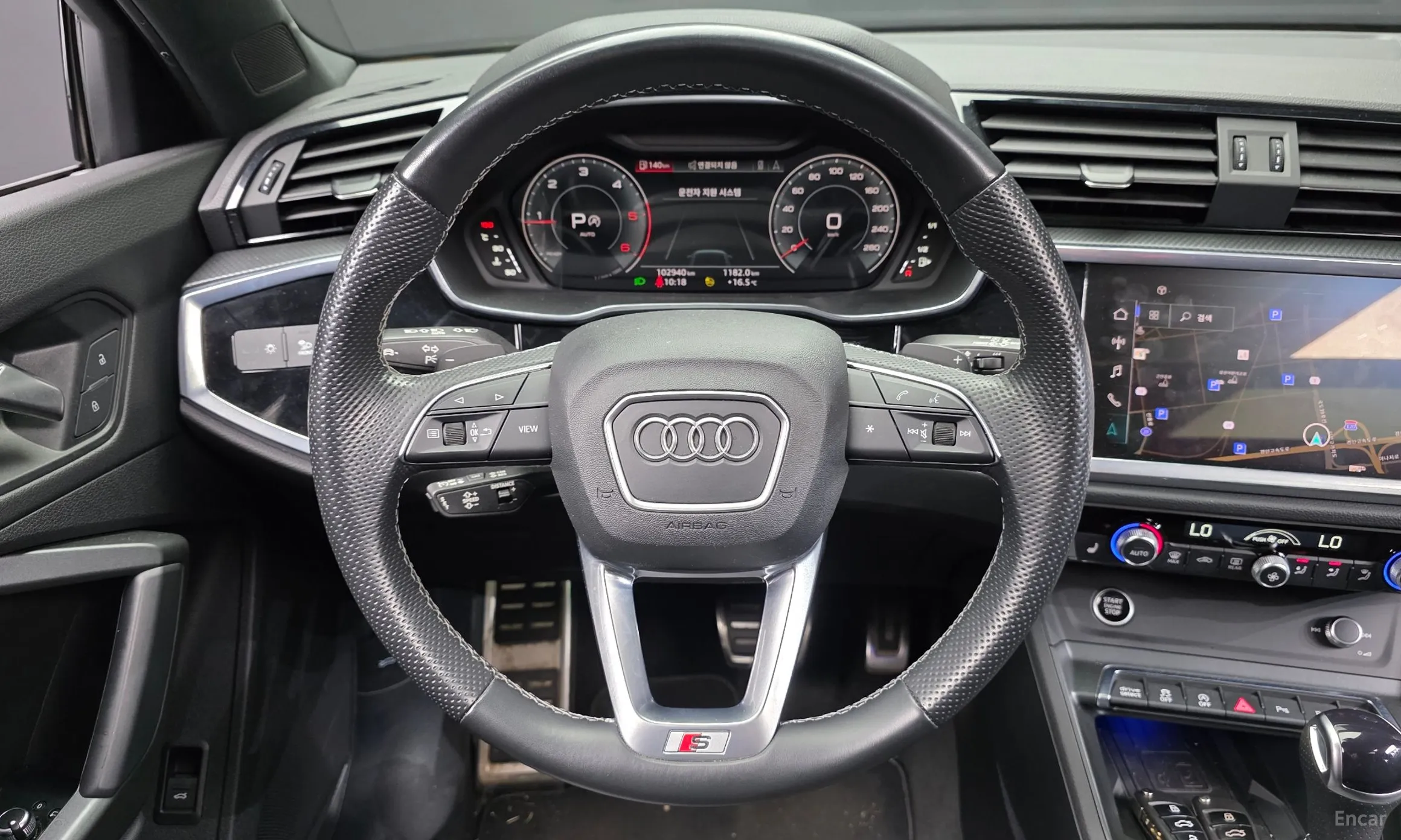 Audi Q3 (F3) превью 13