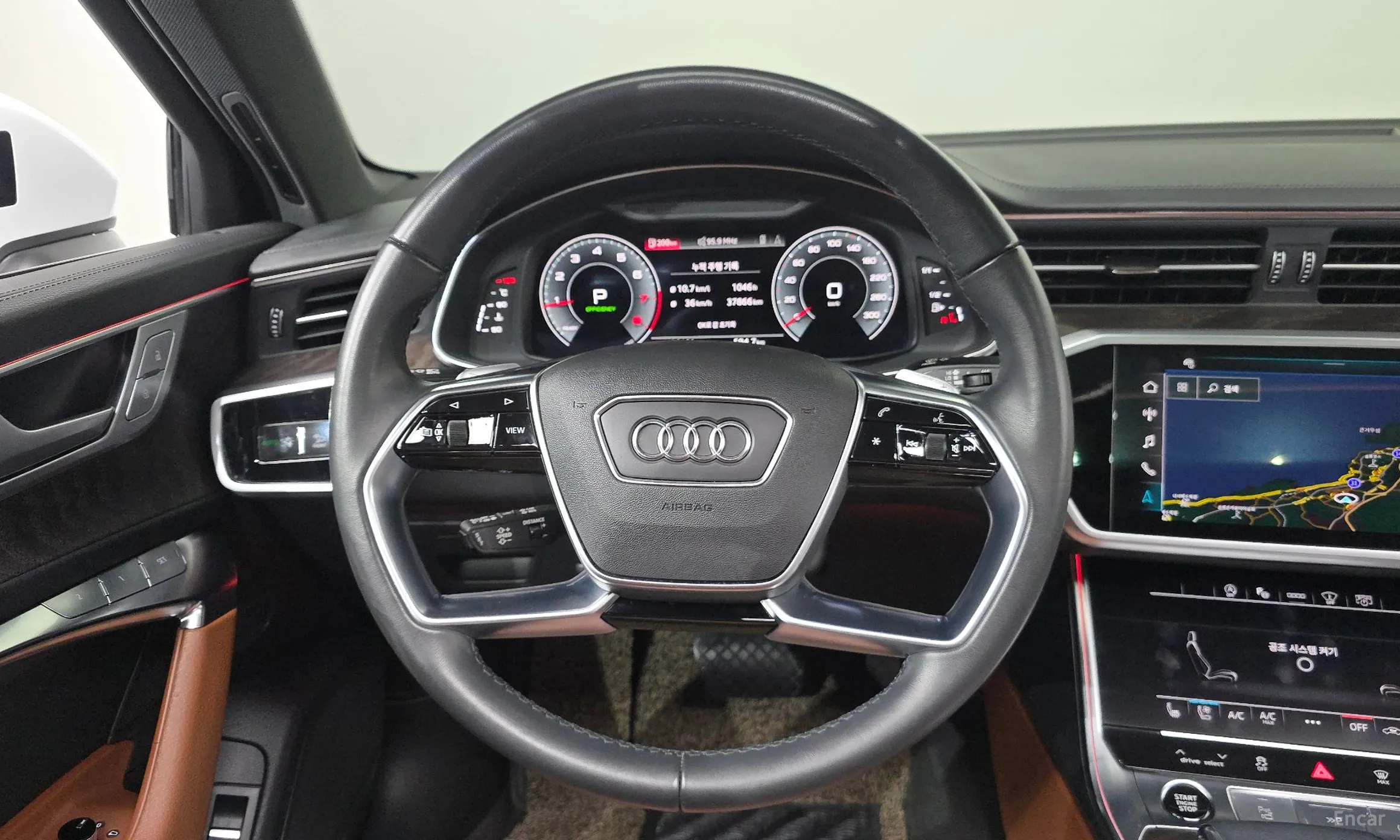 Audi A6 (C8) превью 13