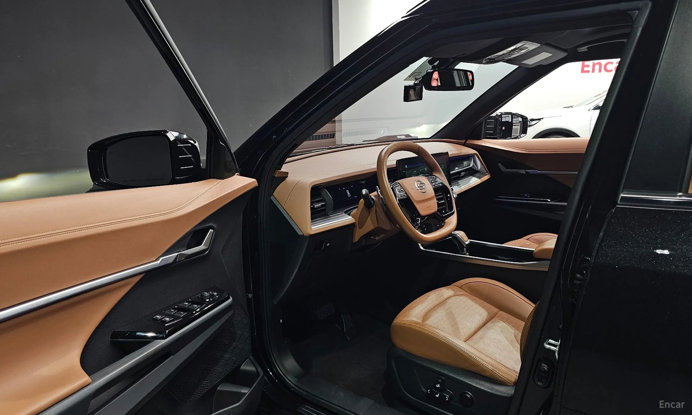 KG Mobility (SsangYong) Torres превью 10