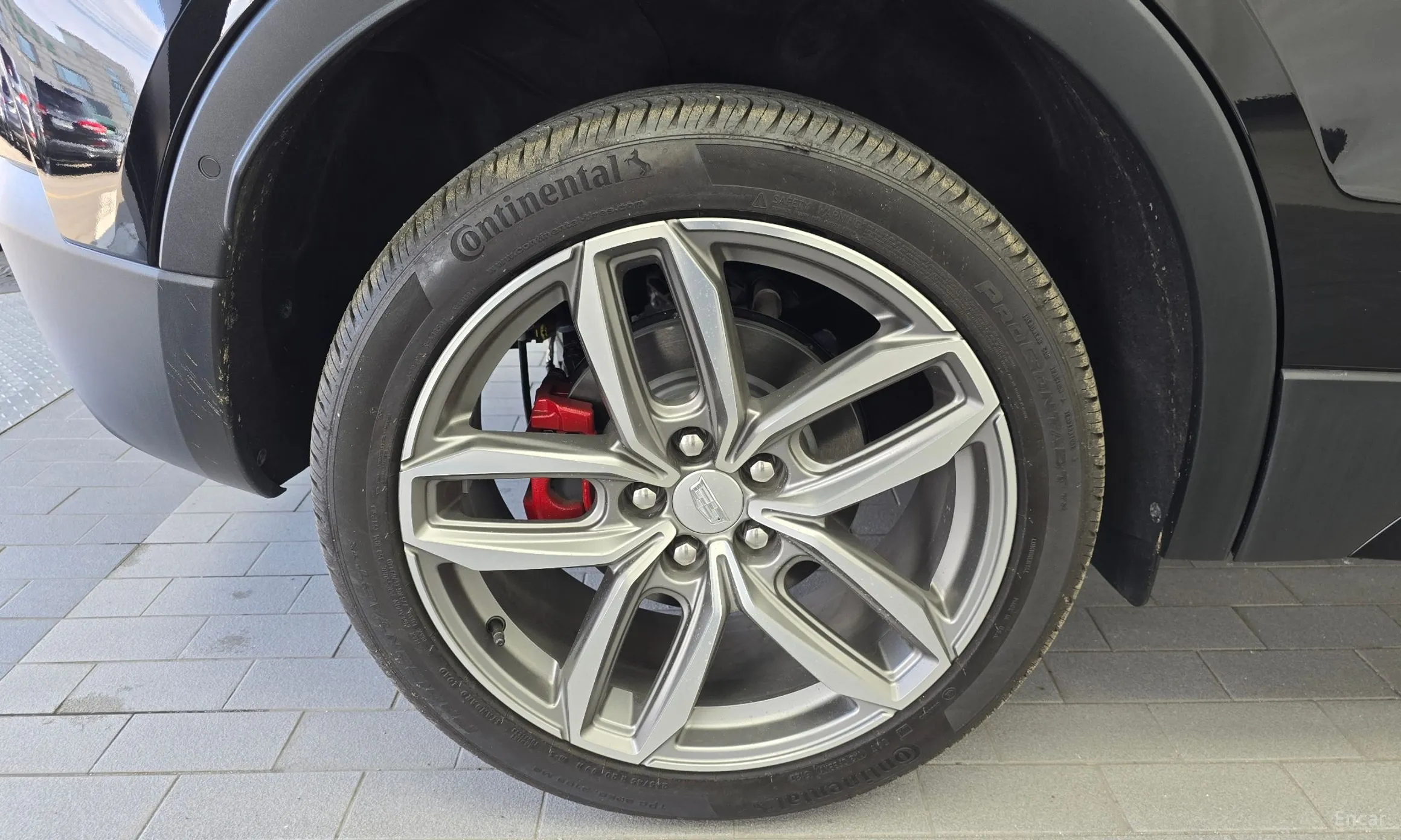 Cadillac XT4 превью 5