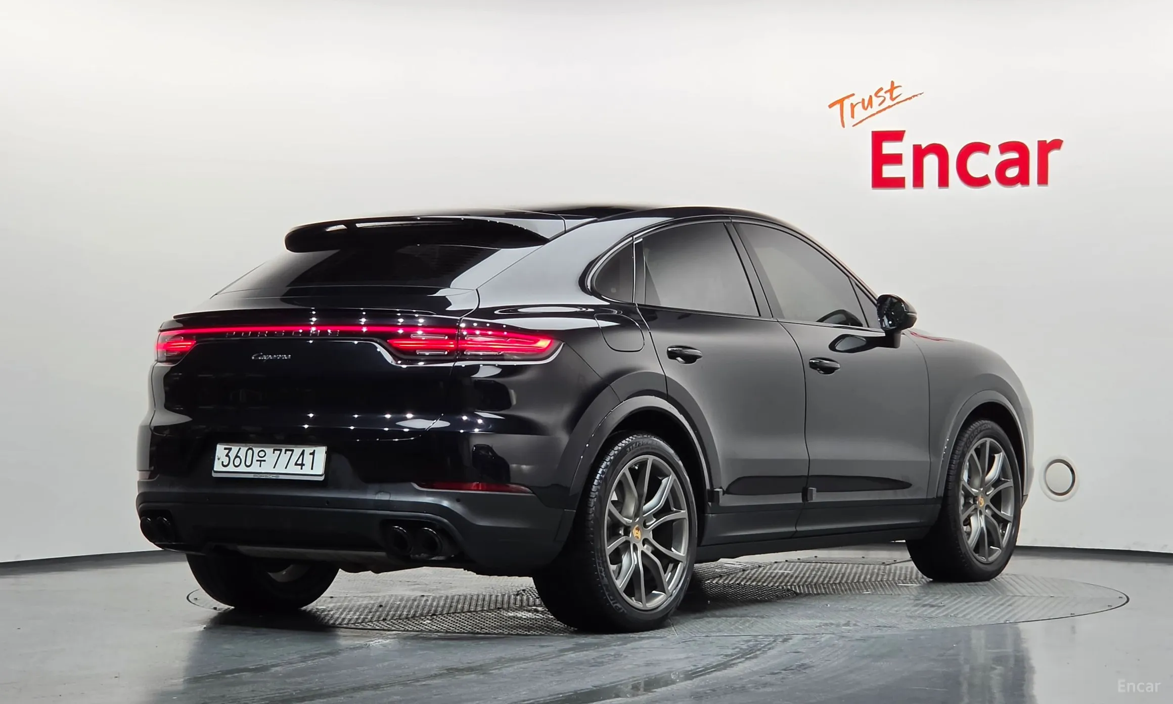 Porsche Cayenne (PO536) превью 2